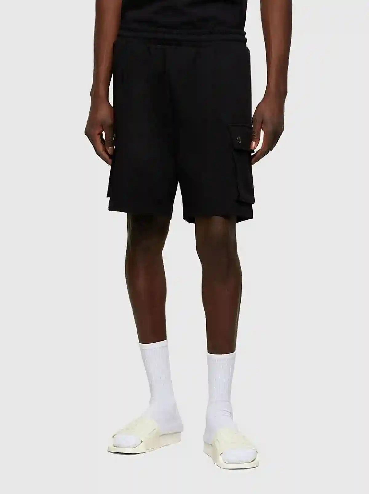 Black Cargo shorts in sweat fabric