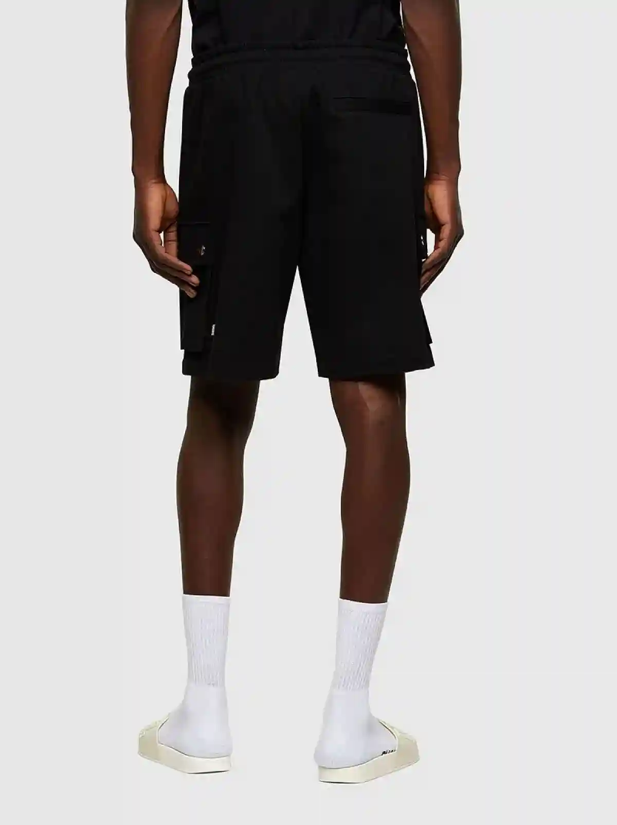Black Cargo shorts in sweat fabric