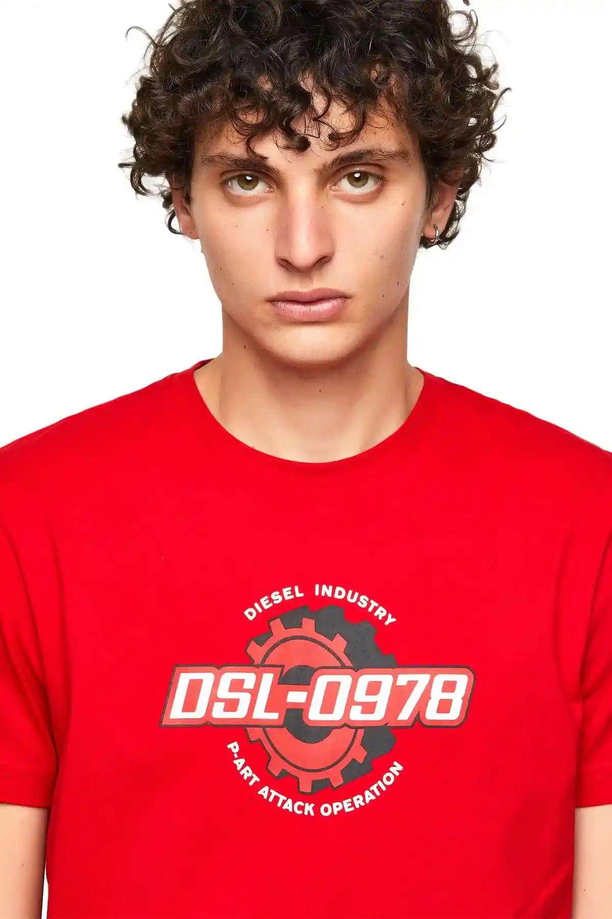 Red Green Label T-shirt with DSL-0978 print
