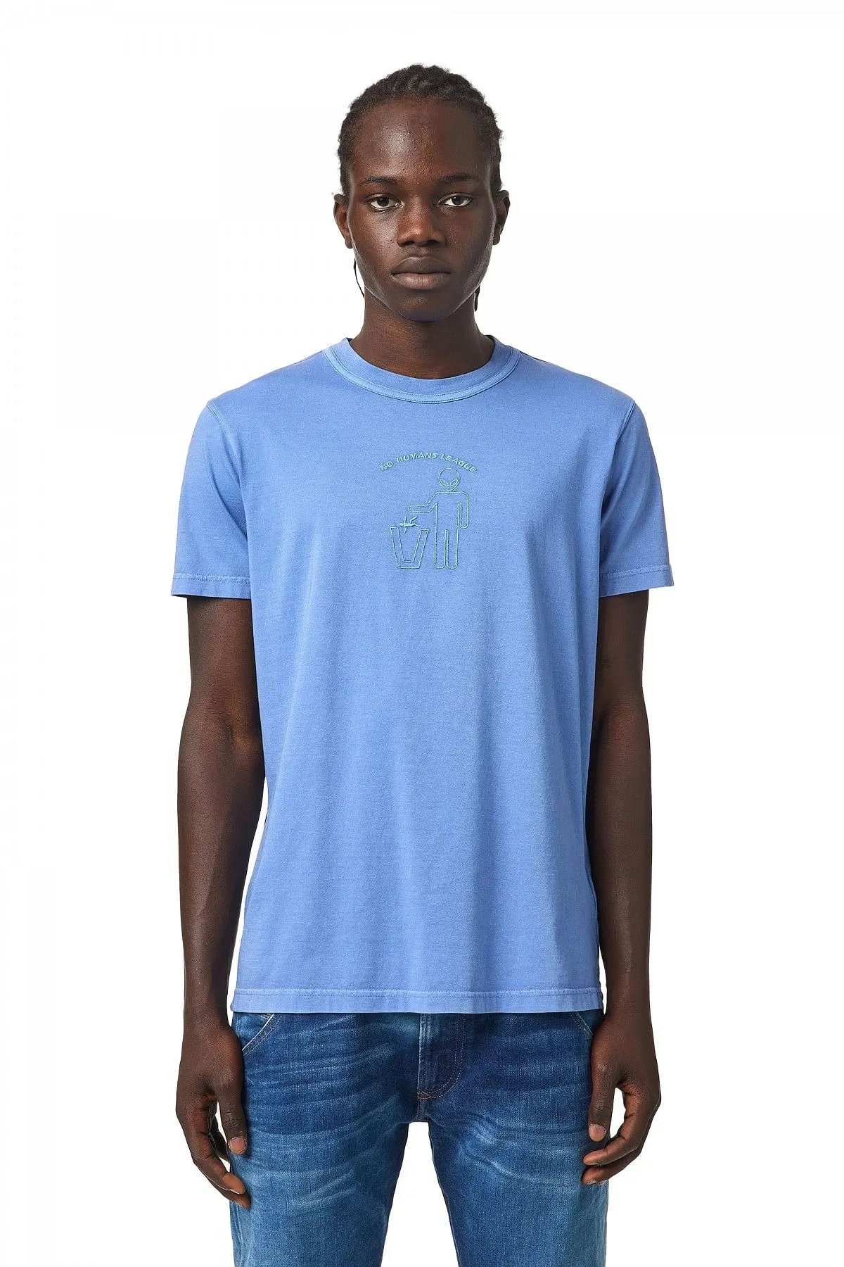 Blue T-shirt with alien embroidery