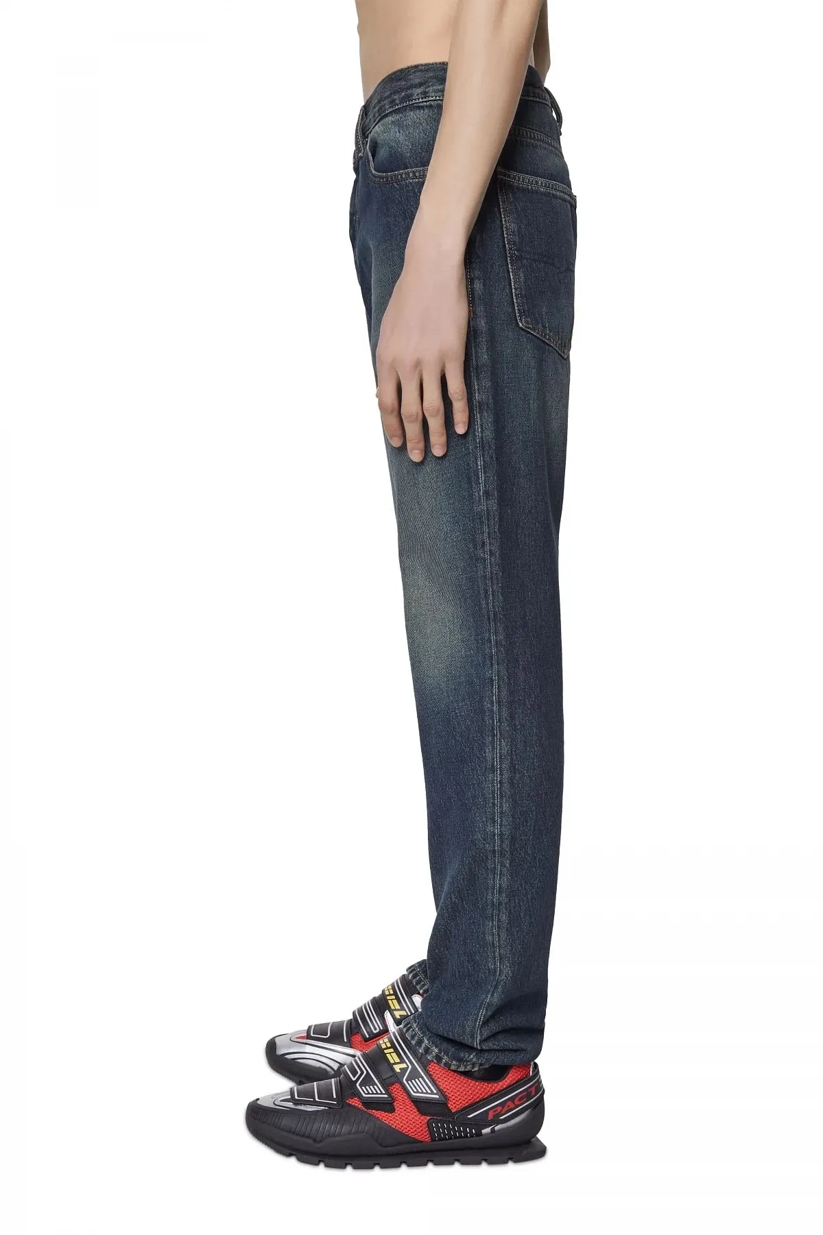 Blue Straight Jeans-1995 D-Sark