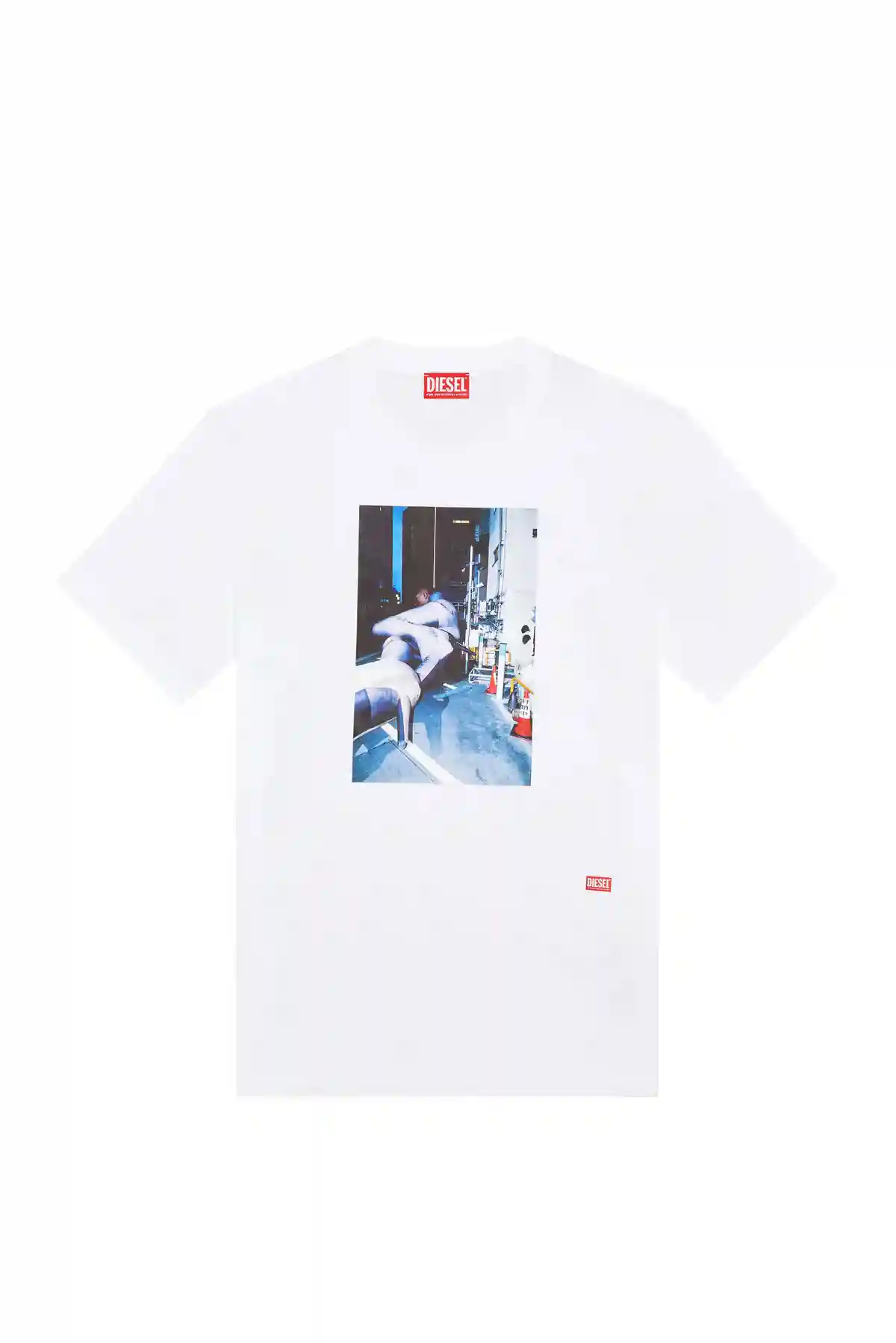 White T-shirt with front photo print