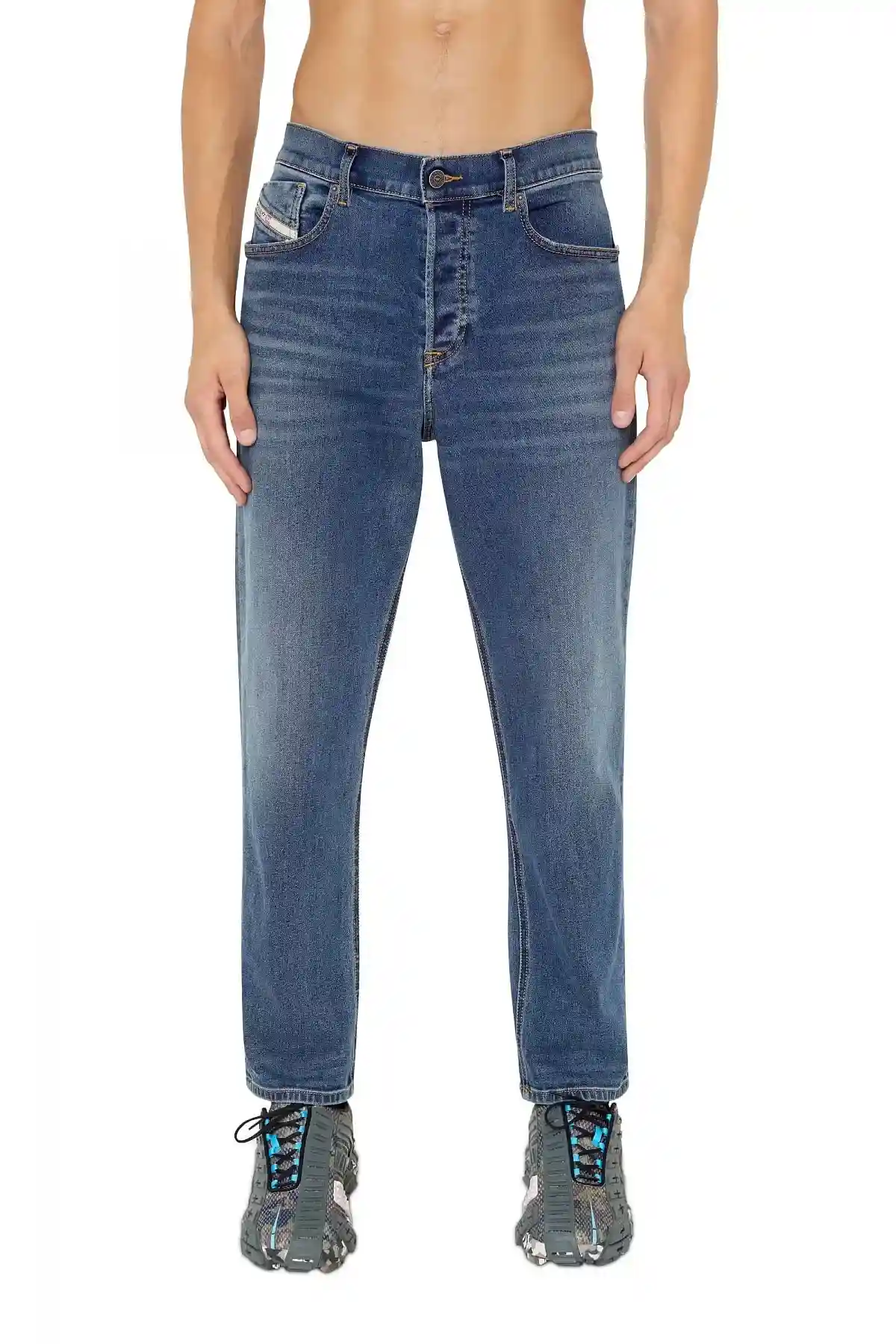 Blue Tapered fit Jeans-2005 D-Fining