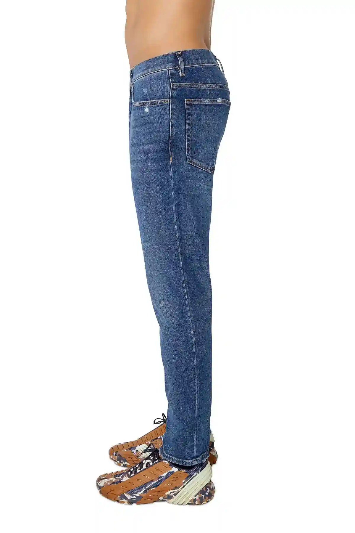 Blue Tapered fit Jeans-2005 D-Fining