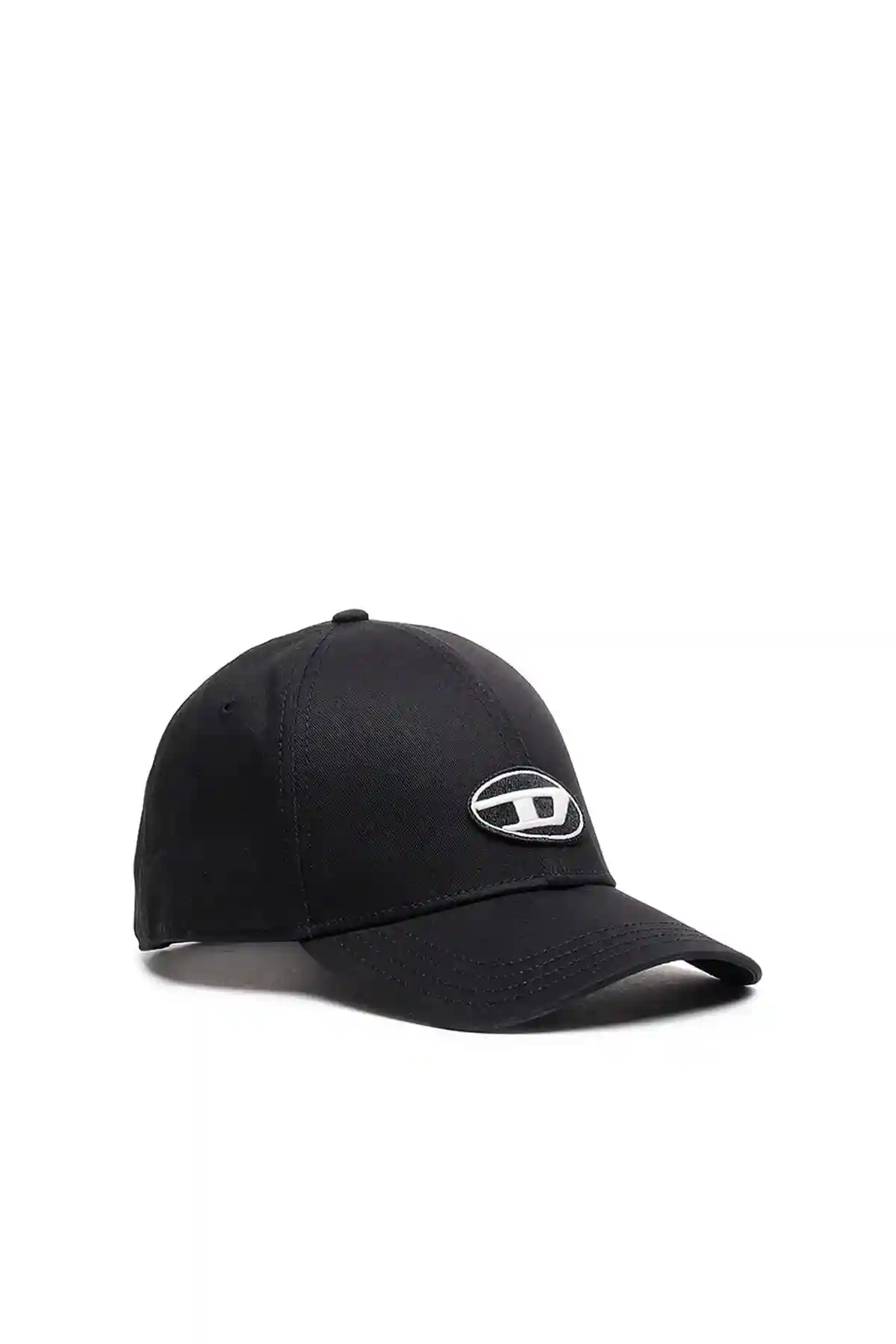 Black Baseball cap with D logo