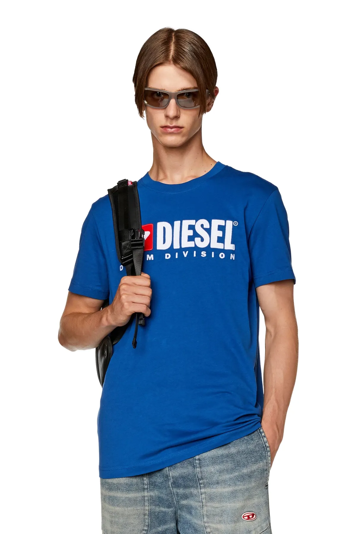 Blue T-shirt with embroidered logo