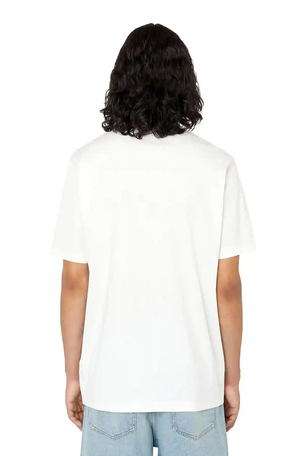 https://cdn.fynd.com/v2/falling-surf-7c8bb8/fyprod/wrkr/products/pictures/item/free/original/diesel/A03819-0AIJU141/1/dCKs3nEtFN-410372554016_2_3941.webp