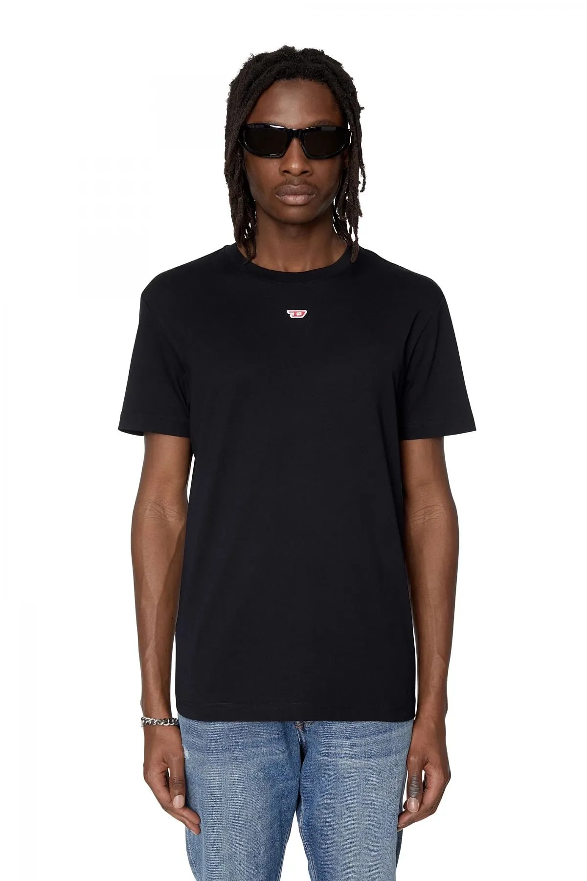 Black T-shirt with D logo