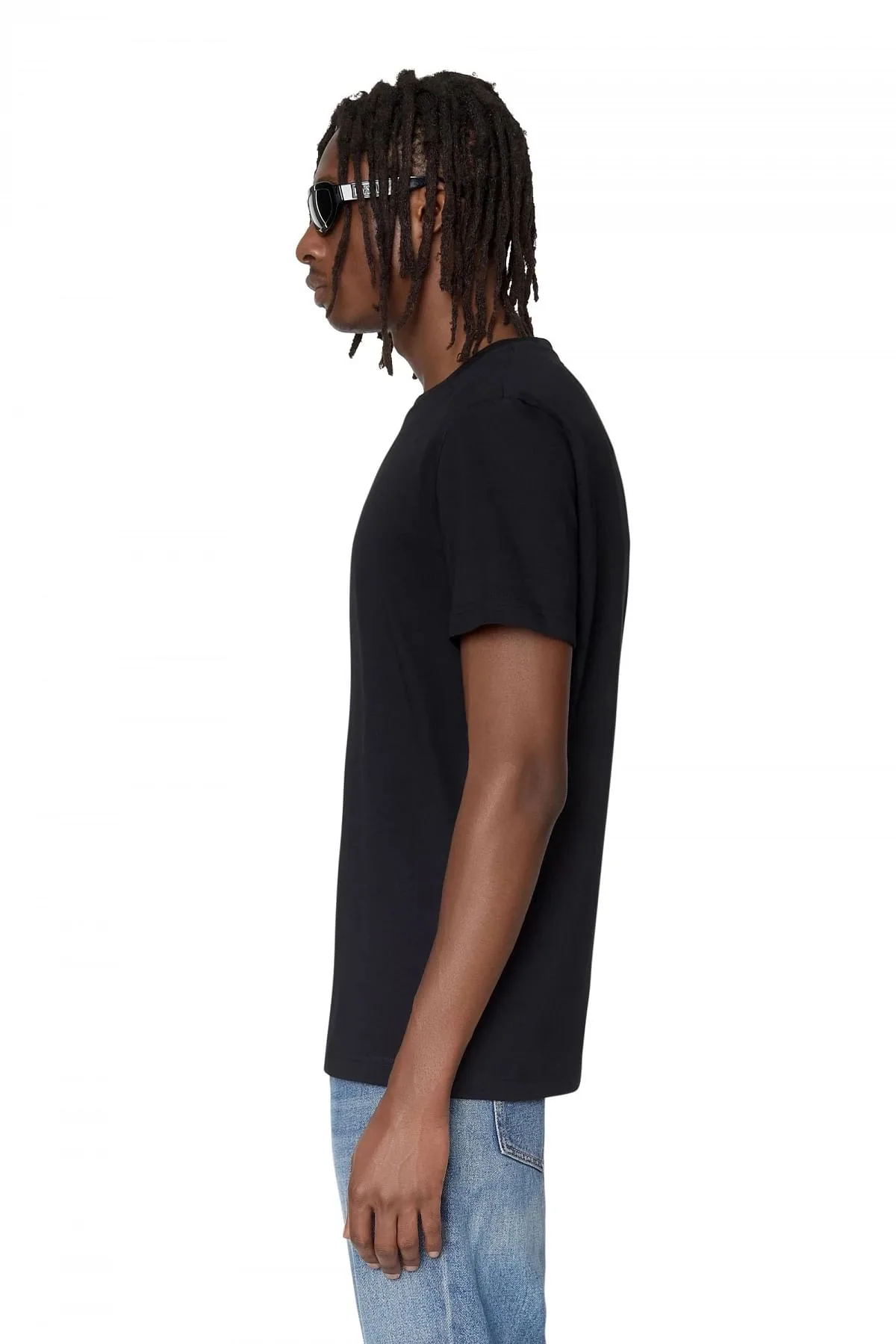 Black T-shirt with D logo
