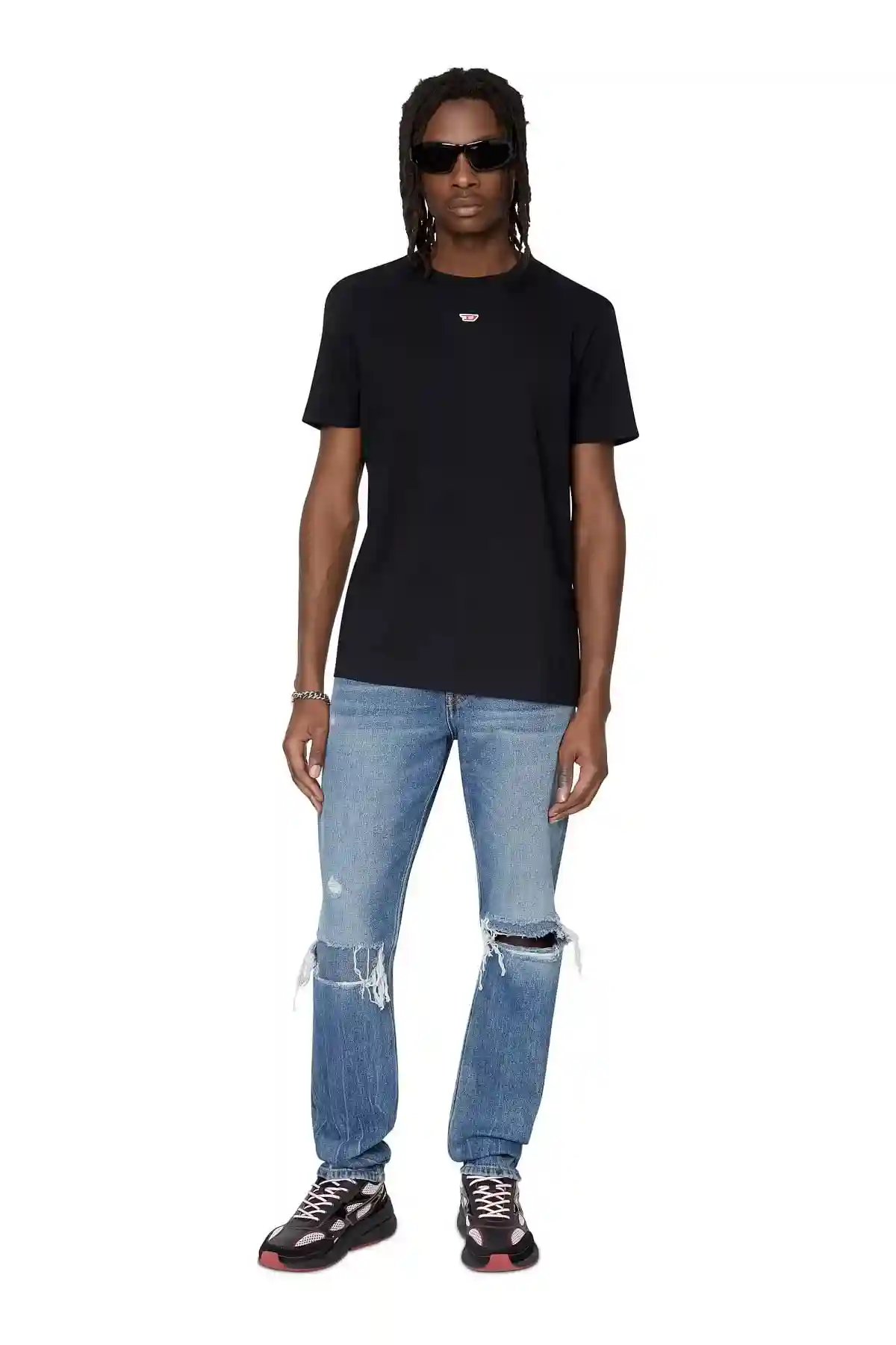 Black T-shirt with D logo