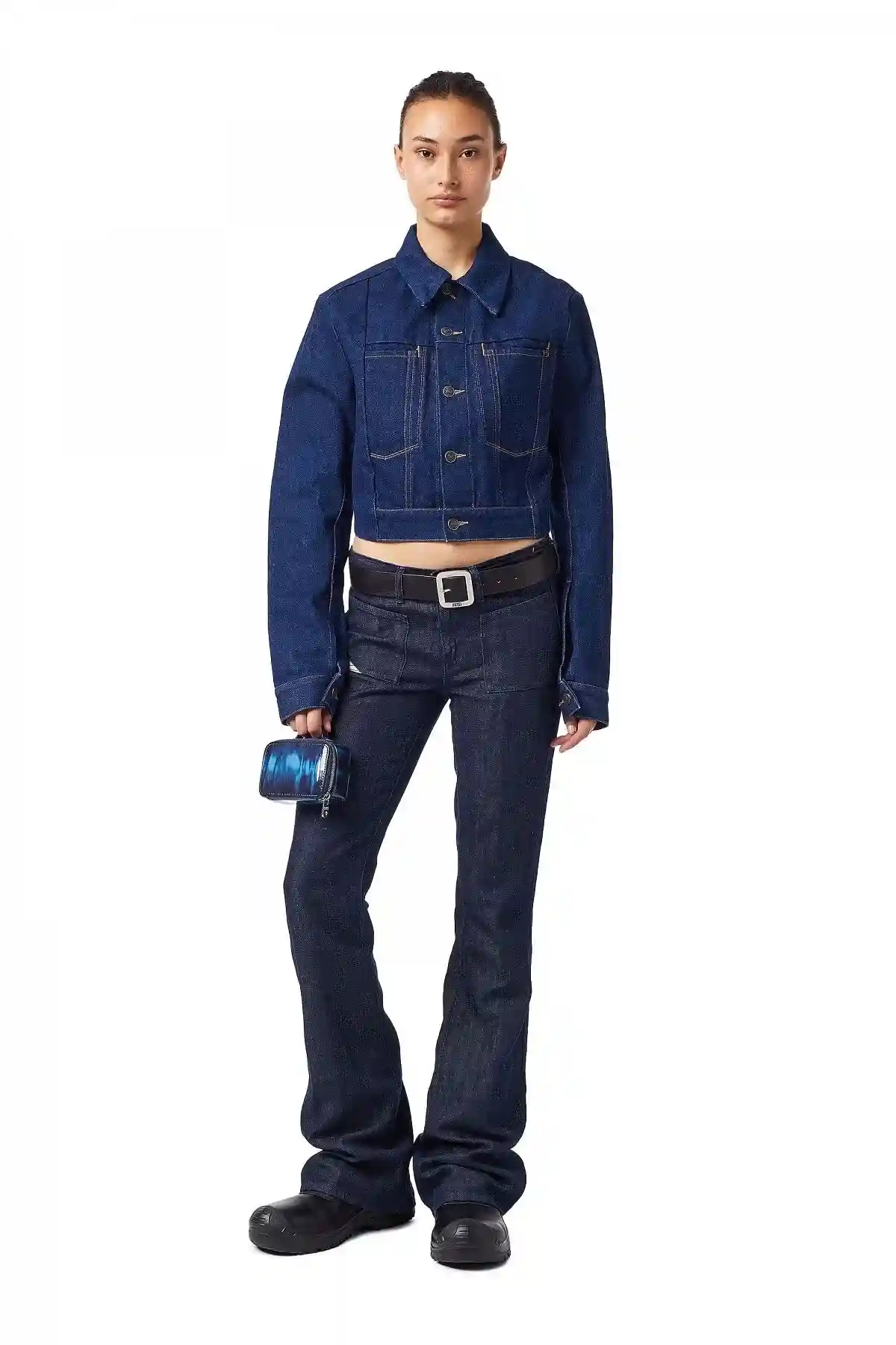 Blue Cropped trucker jacket in rinsed denim
