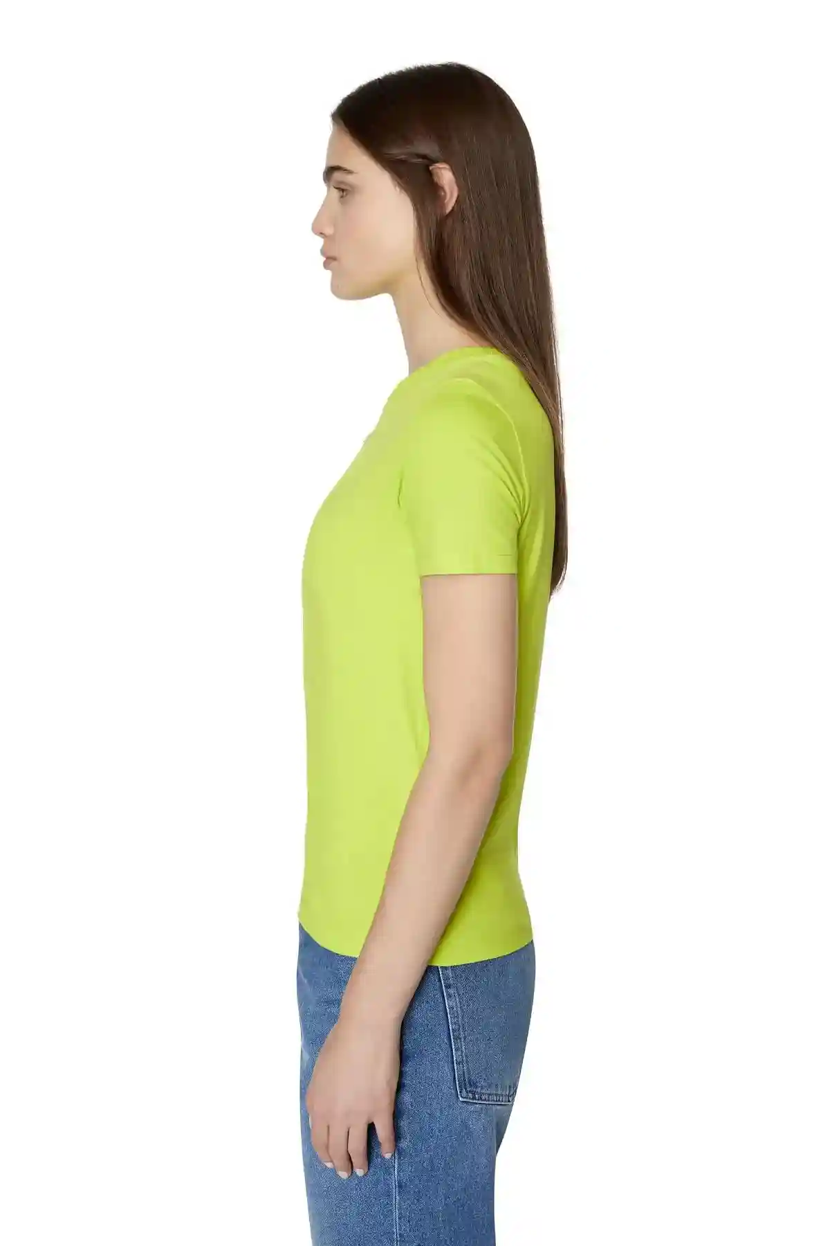 Green T-shirt with D logo