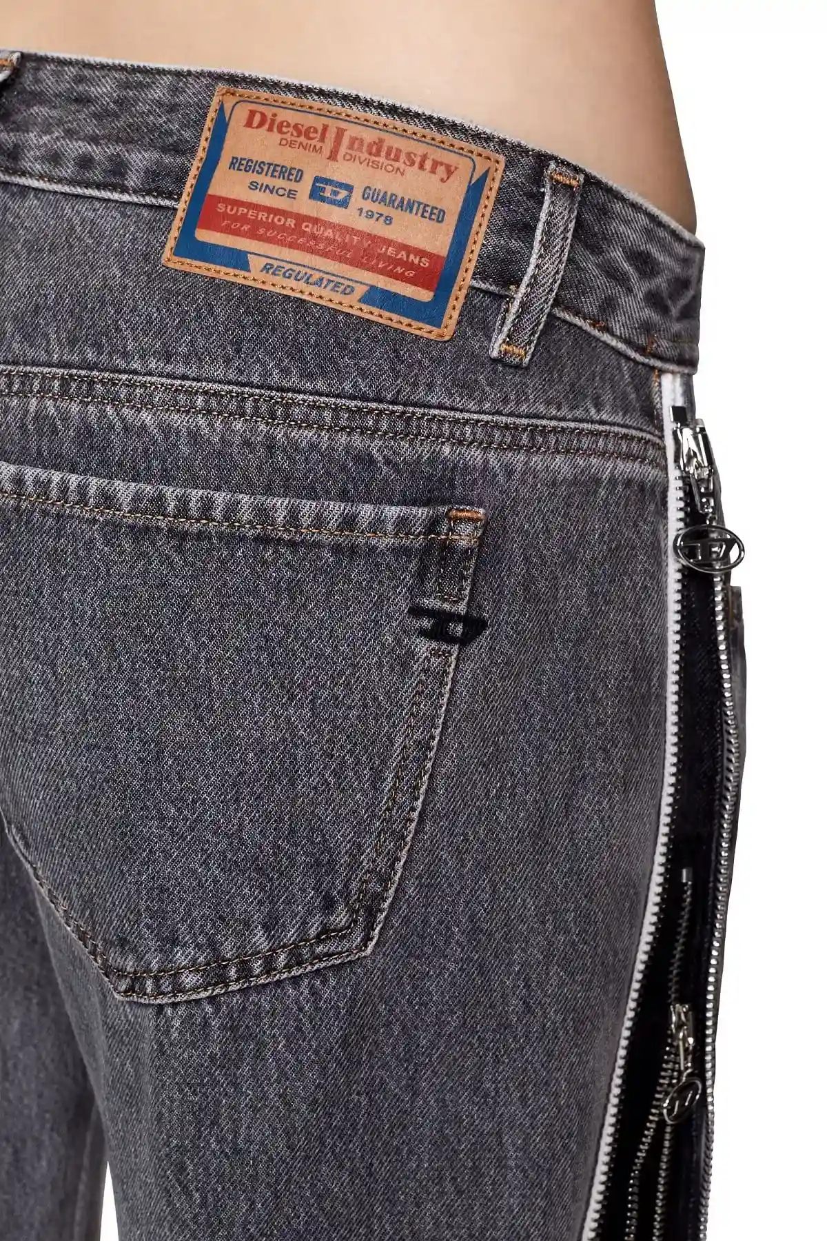 Black Straight Jeans-2002
