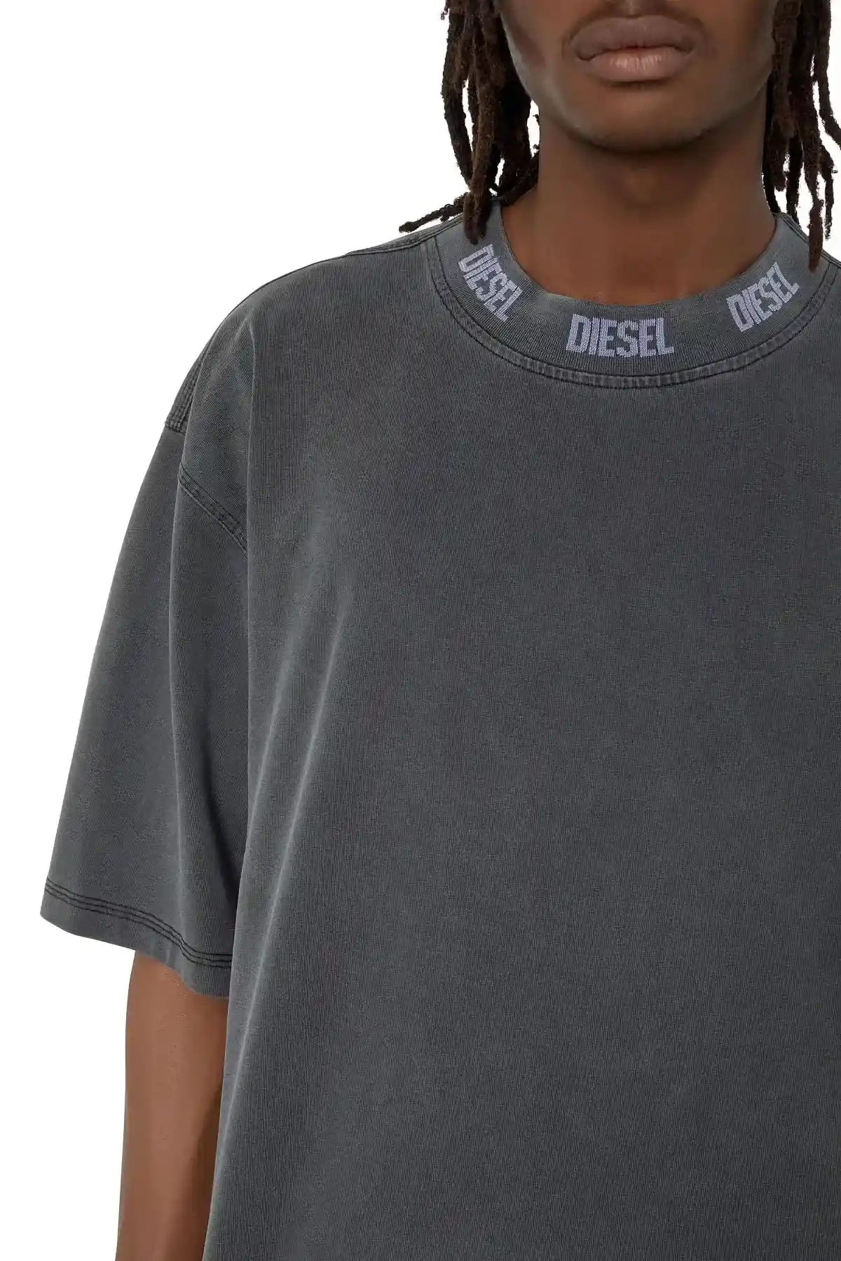 Black Oversized T-shirt with logo collar