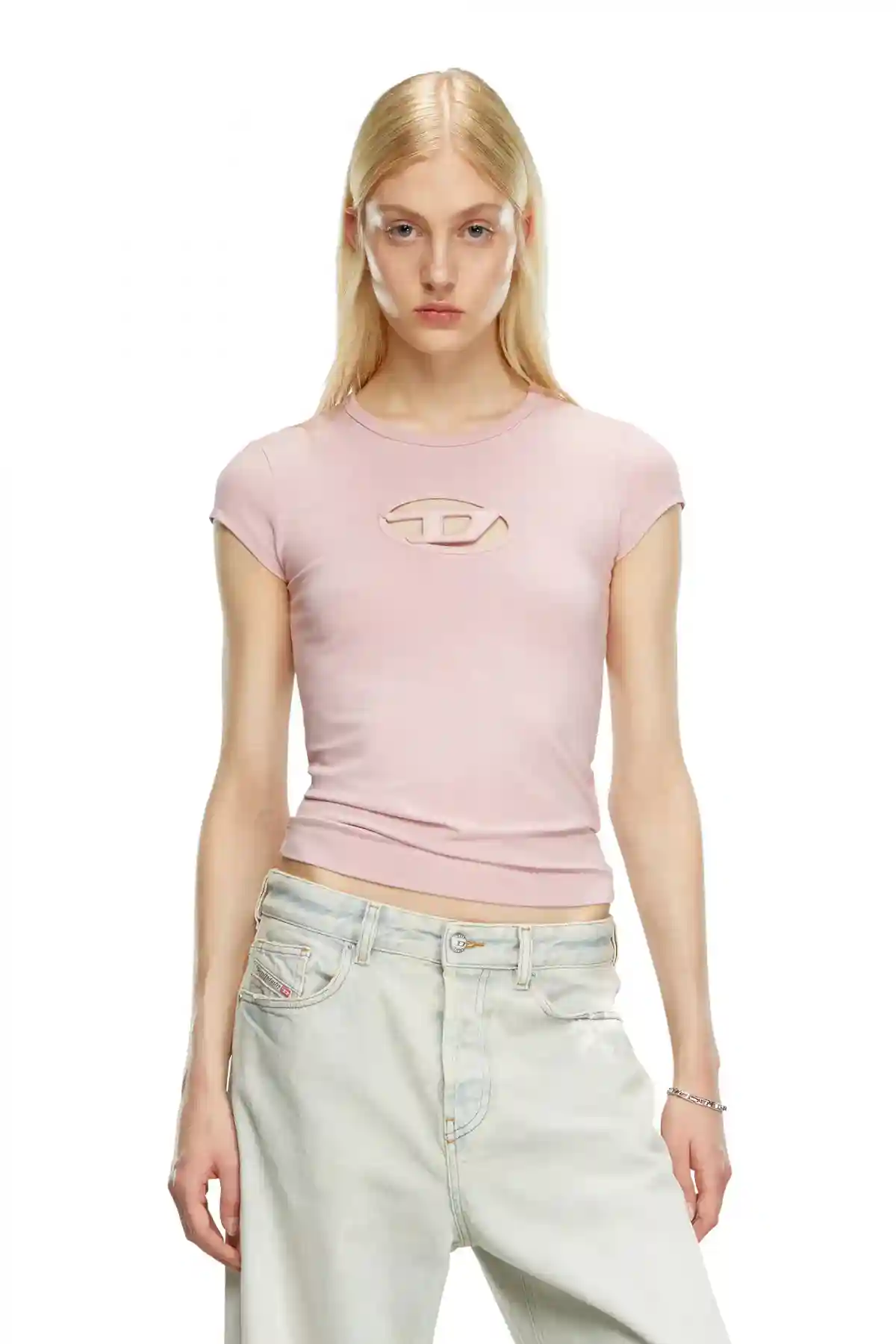 Pink T-shirt with peekaboo logo
