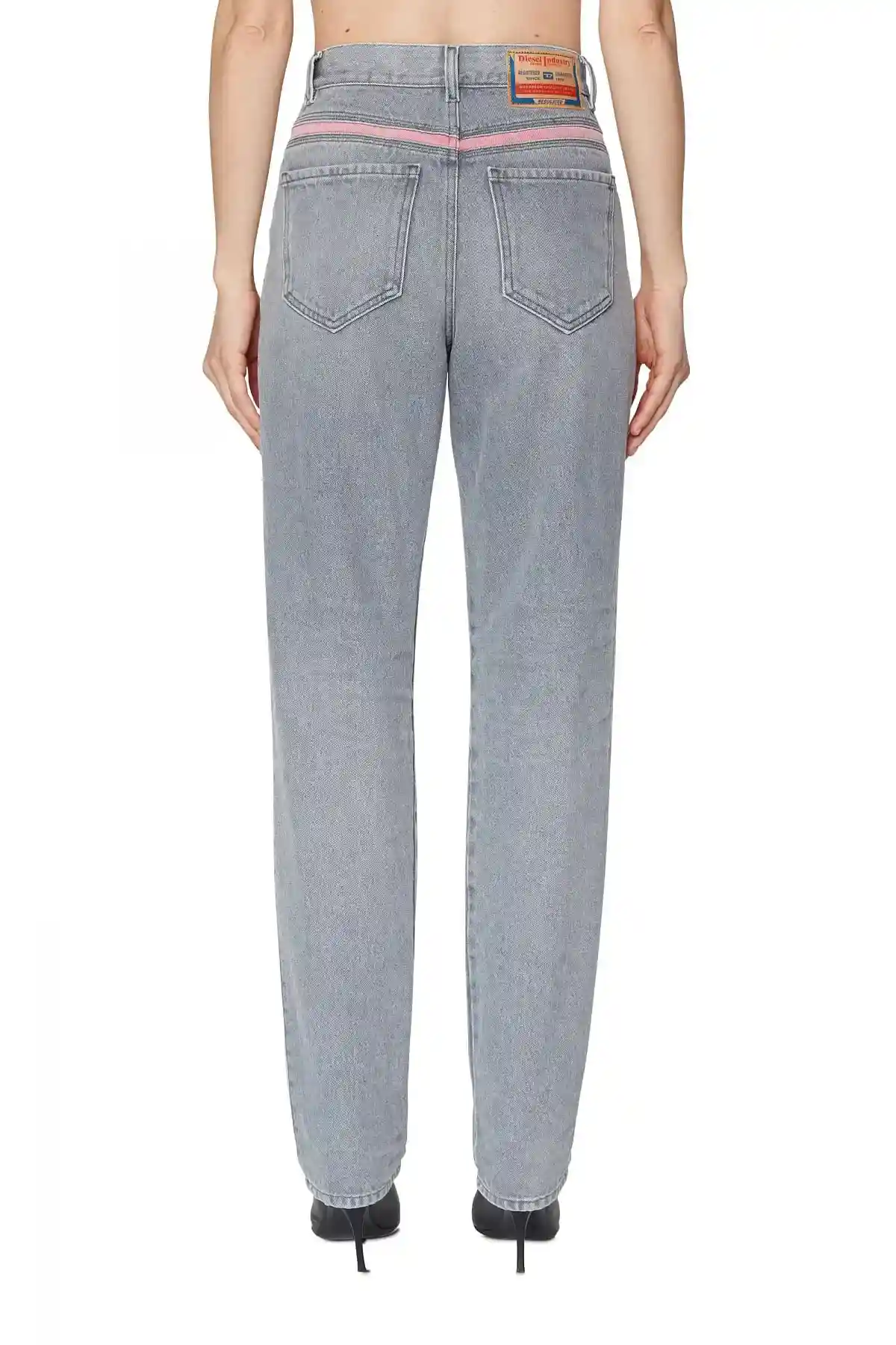 Grey Straight Jeans-D-Pilut