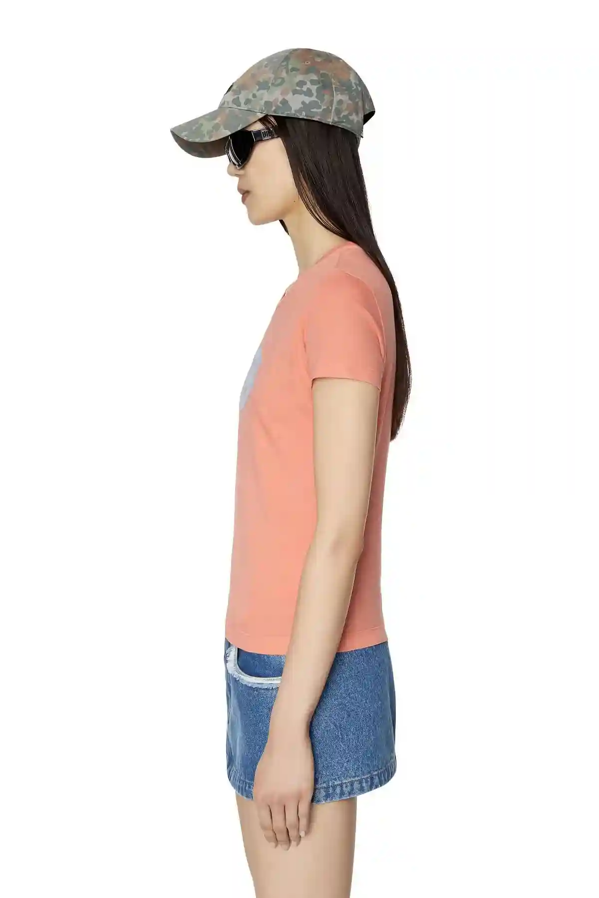 Pink T-shirt with puff logo print