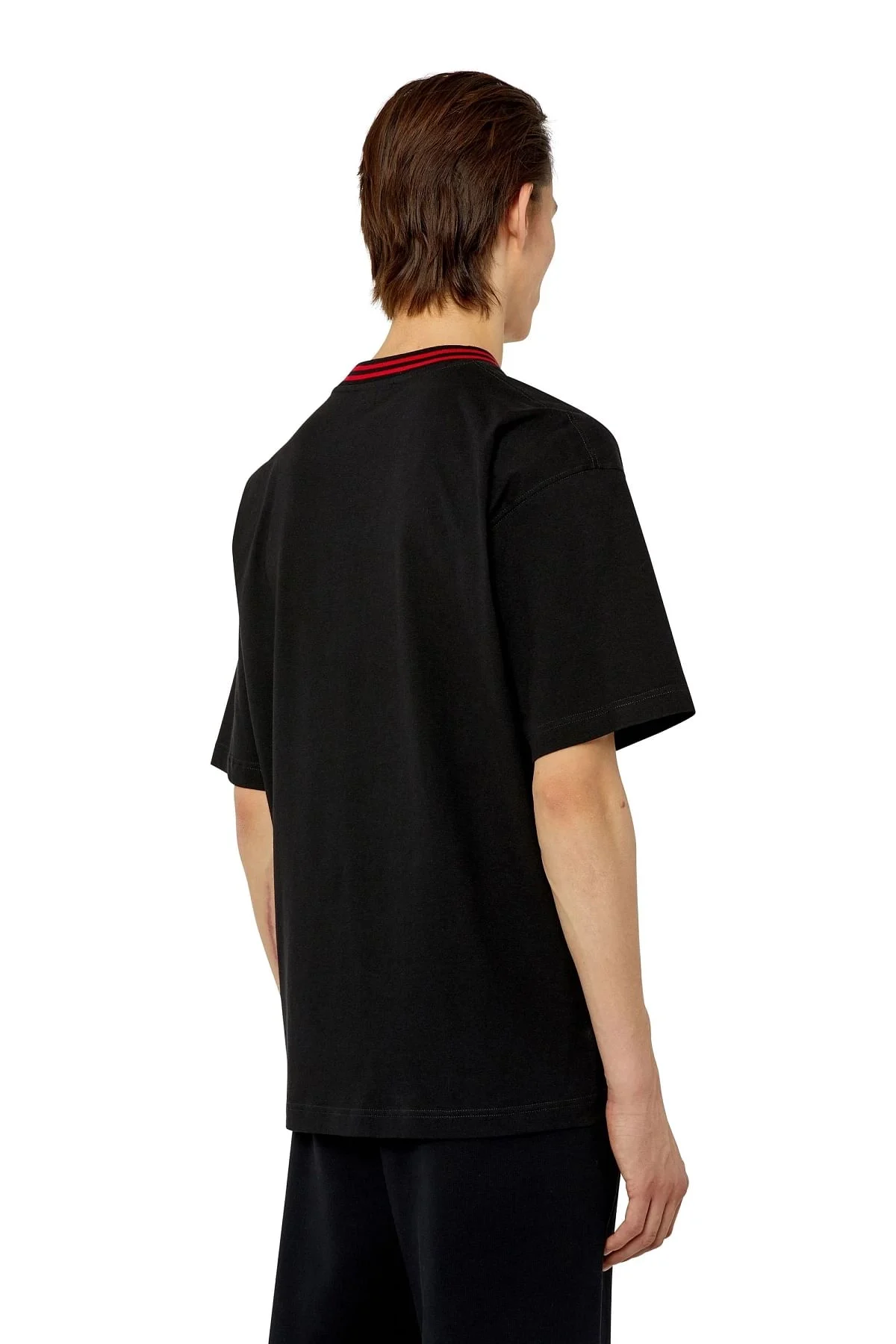 Black T-shirt with crown logo embroidery