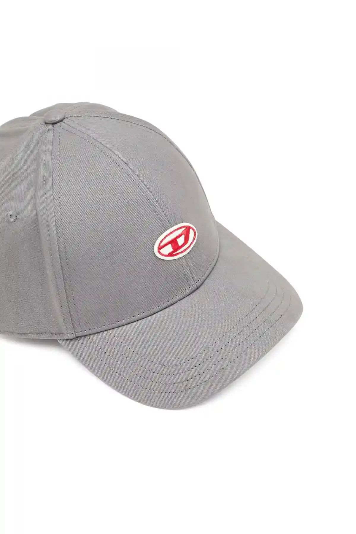 Grey Baseball cap with embroidered D patch