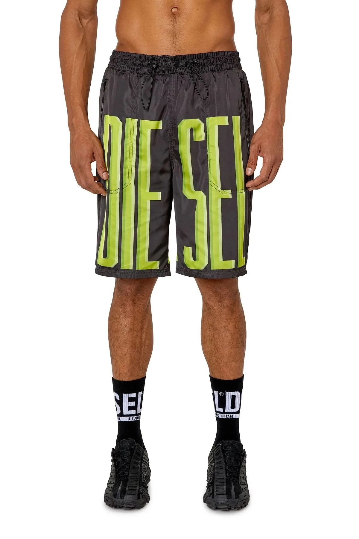 Black Shorts with maxi lettering