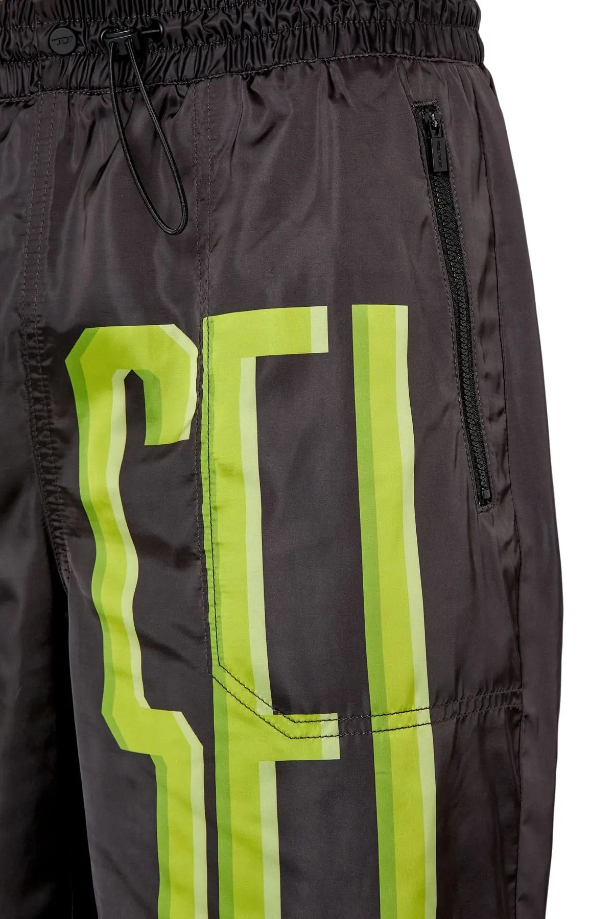 Black Shorts with maxi lettering