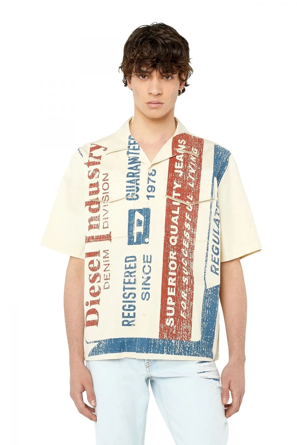 Beige Bowling shirt with maxi label print