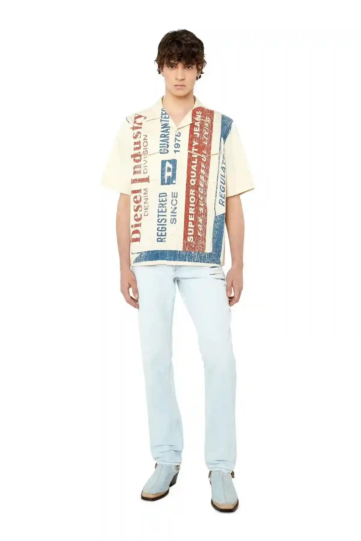 Beige Bowling shirt with maxi label print