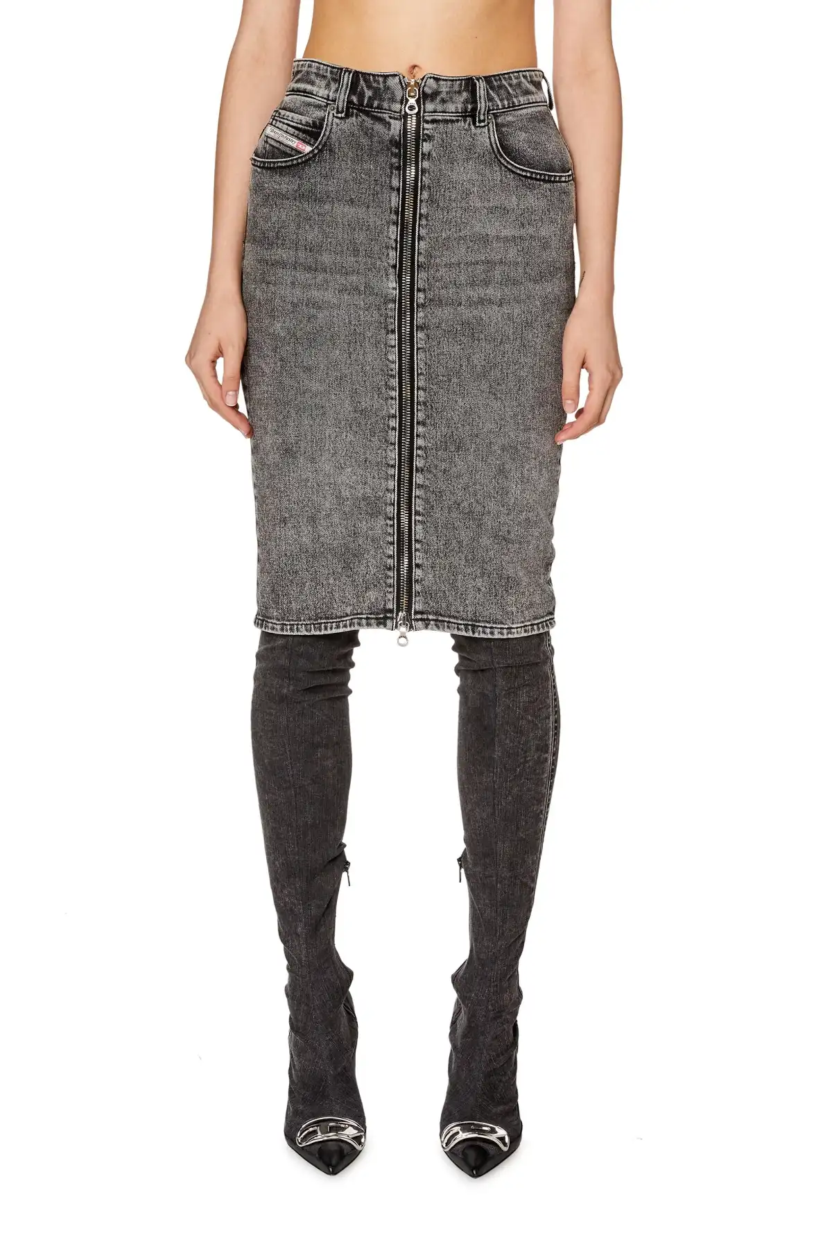 Black Pencil skirt in lightly treated denim