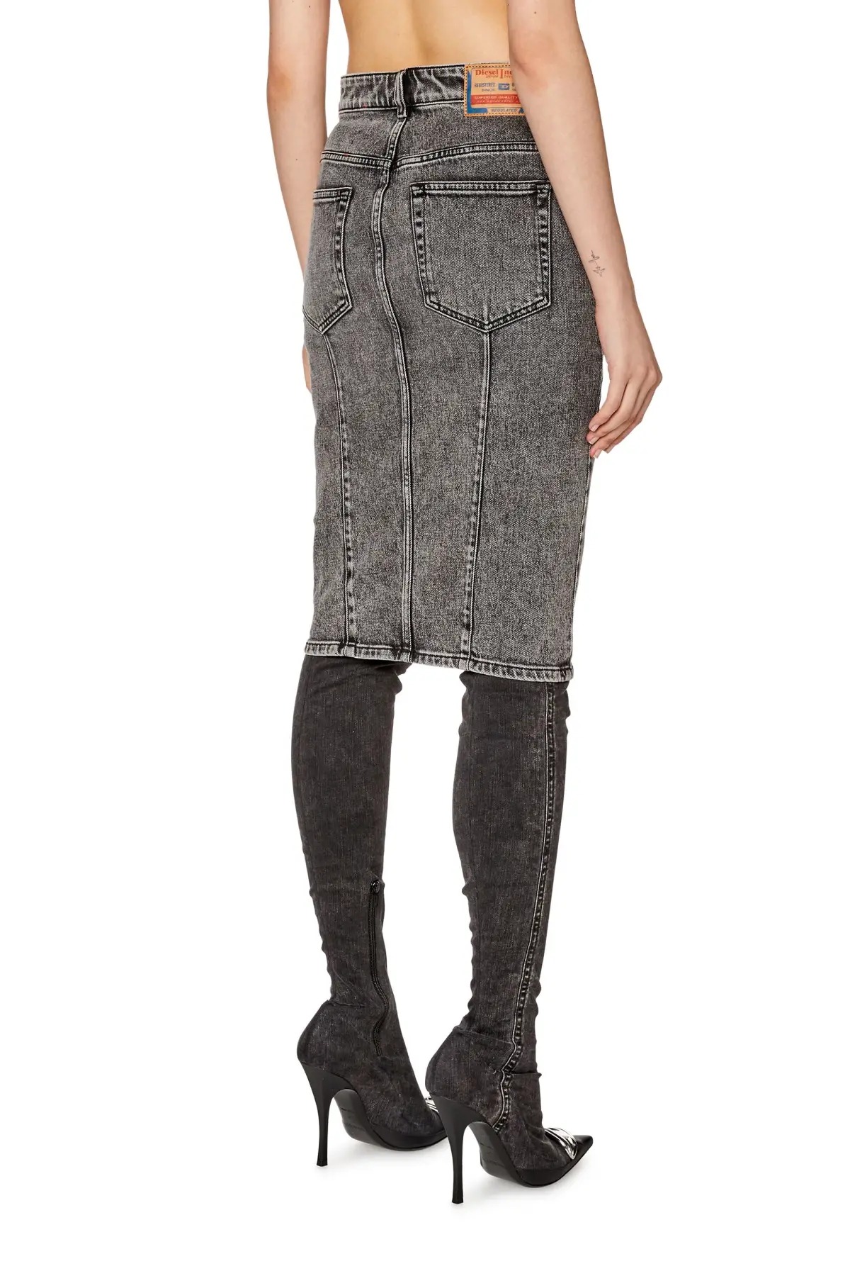 Black Pencil skirt in lightly treated denim