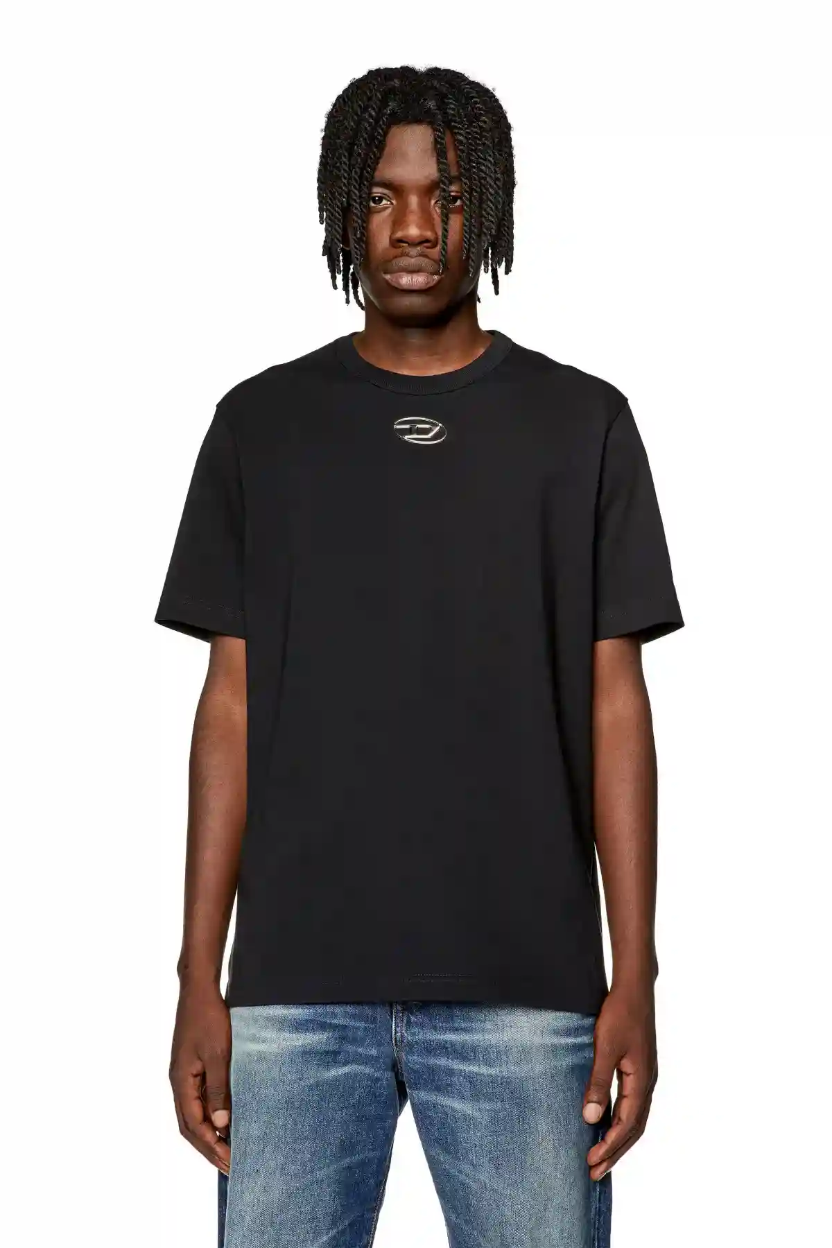 Black T-shirt with injection moulded logo
