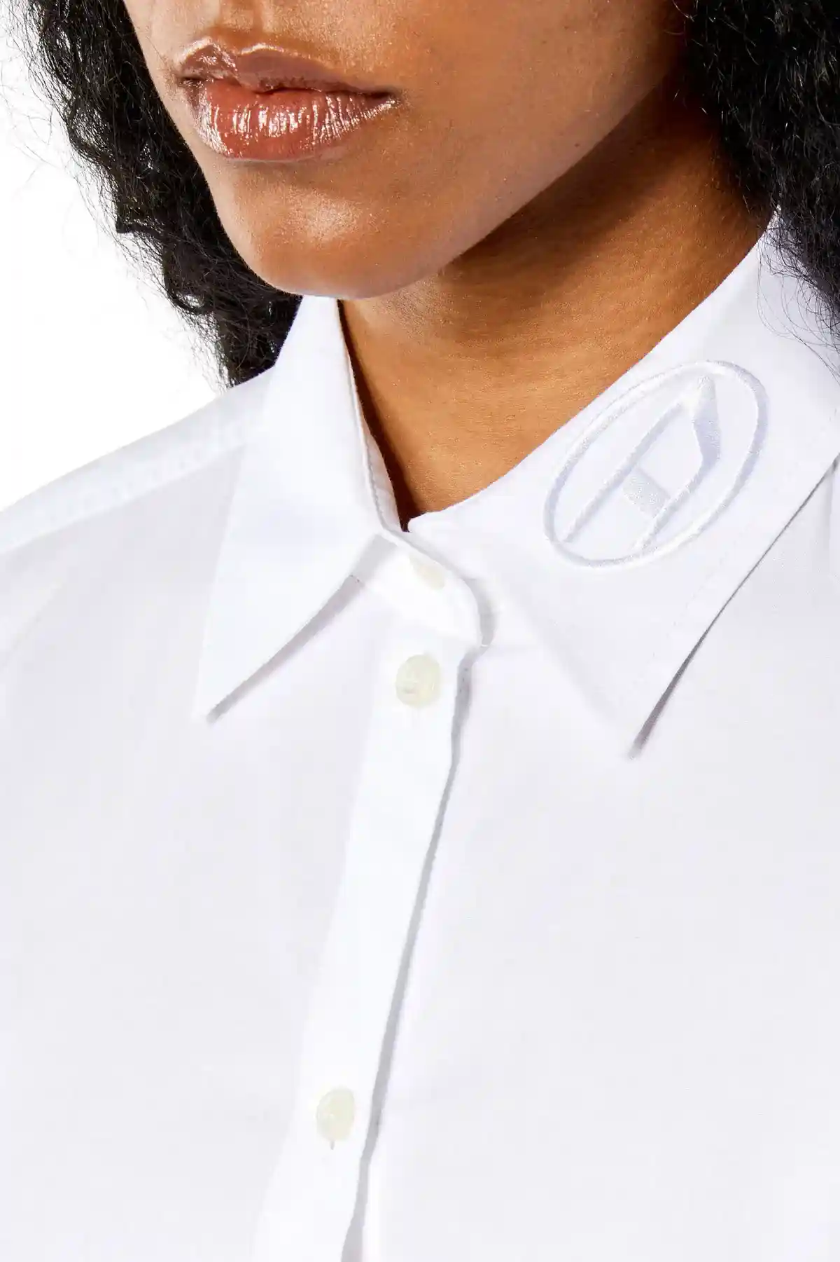 White Poplin shirt with tonal D embroidery