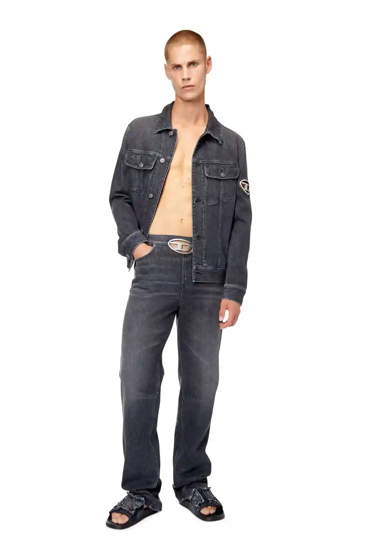 Black Regular-fit trucker jacket with plaque