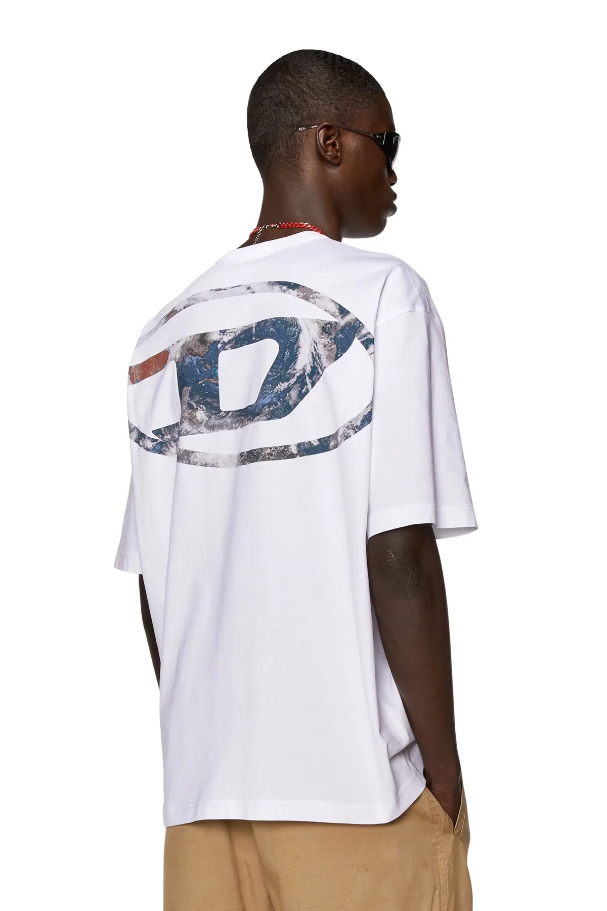 White T-shirt with Planet logo print