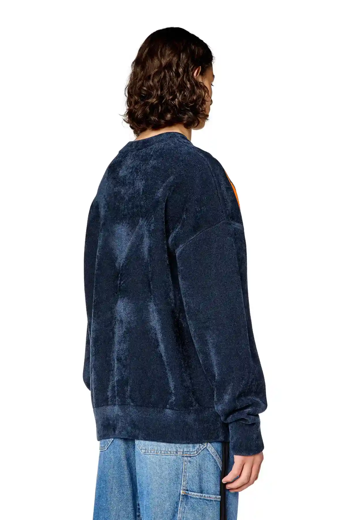 Blue Sweatshirt with distressed oval D