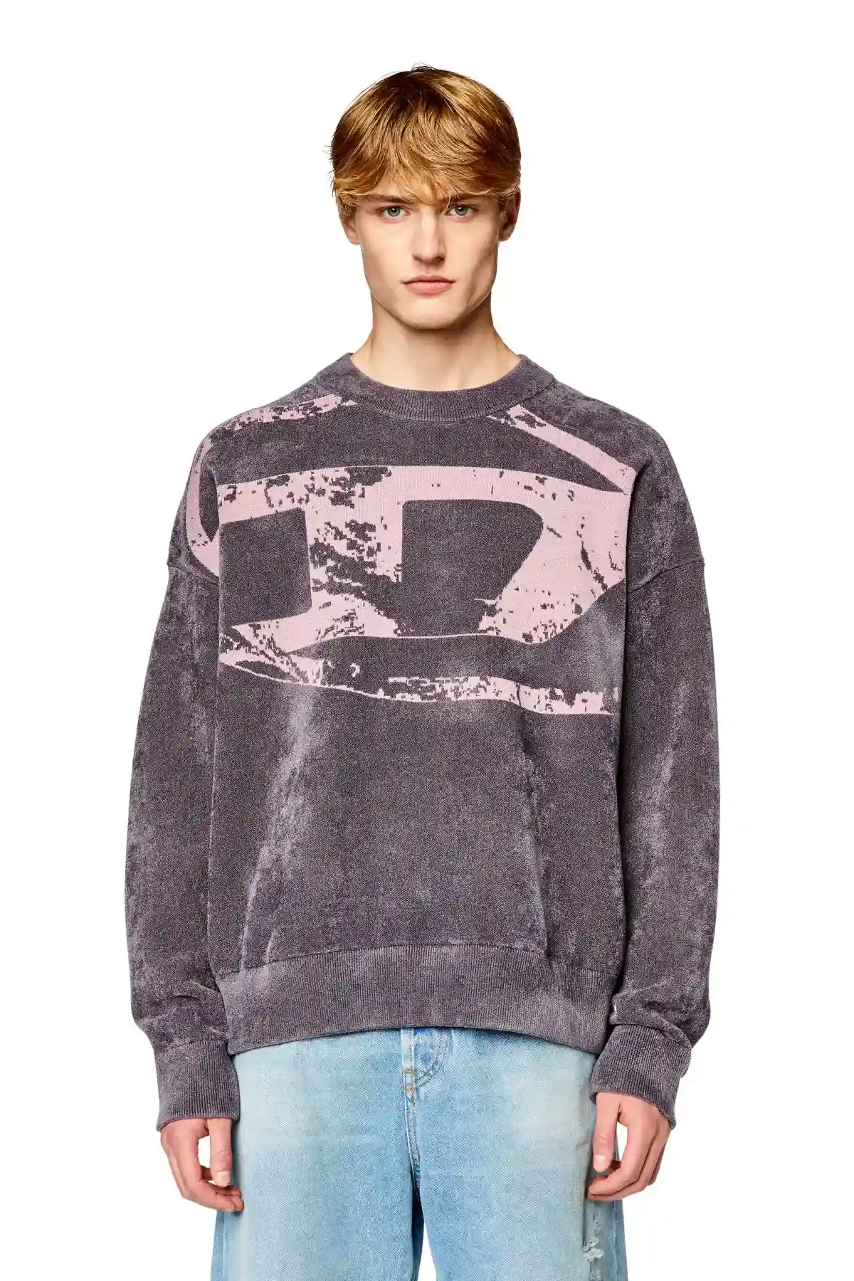 Grey Sweatshirt with distressed oval D