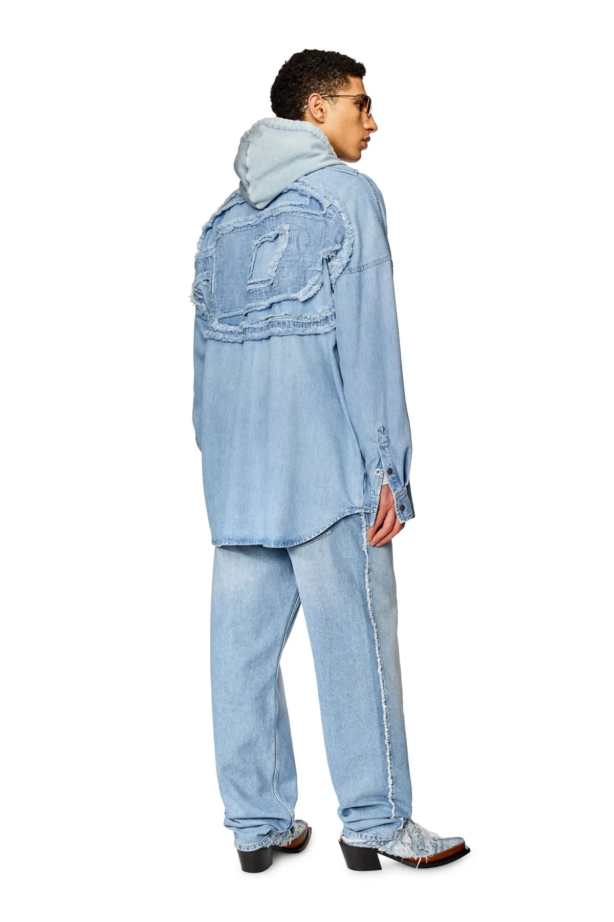 Blue Shirt in denim with distressed logo