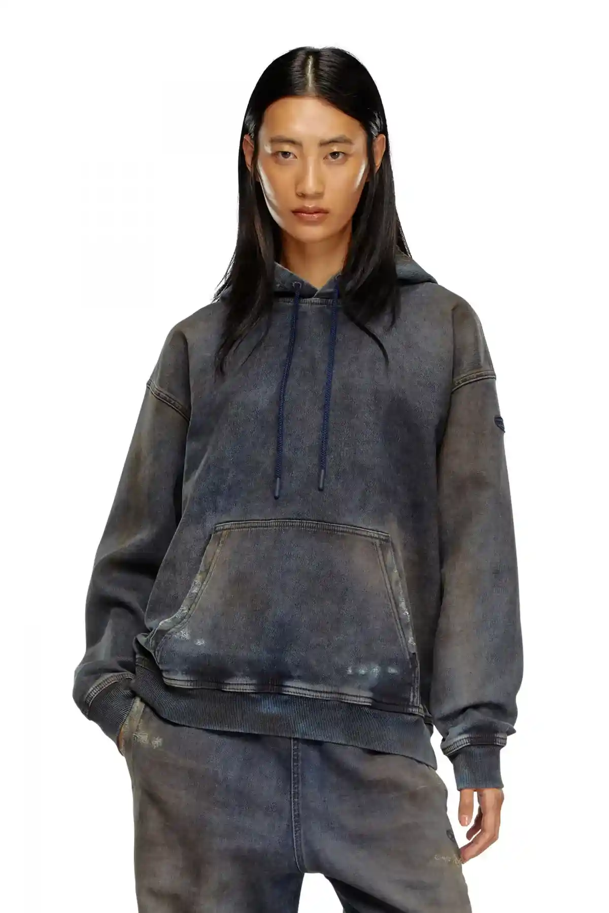 Blue Sweatshirt in distressed Track Denim