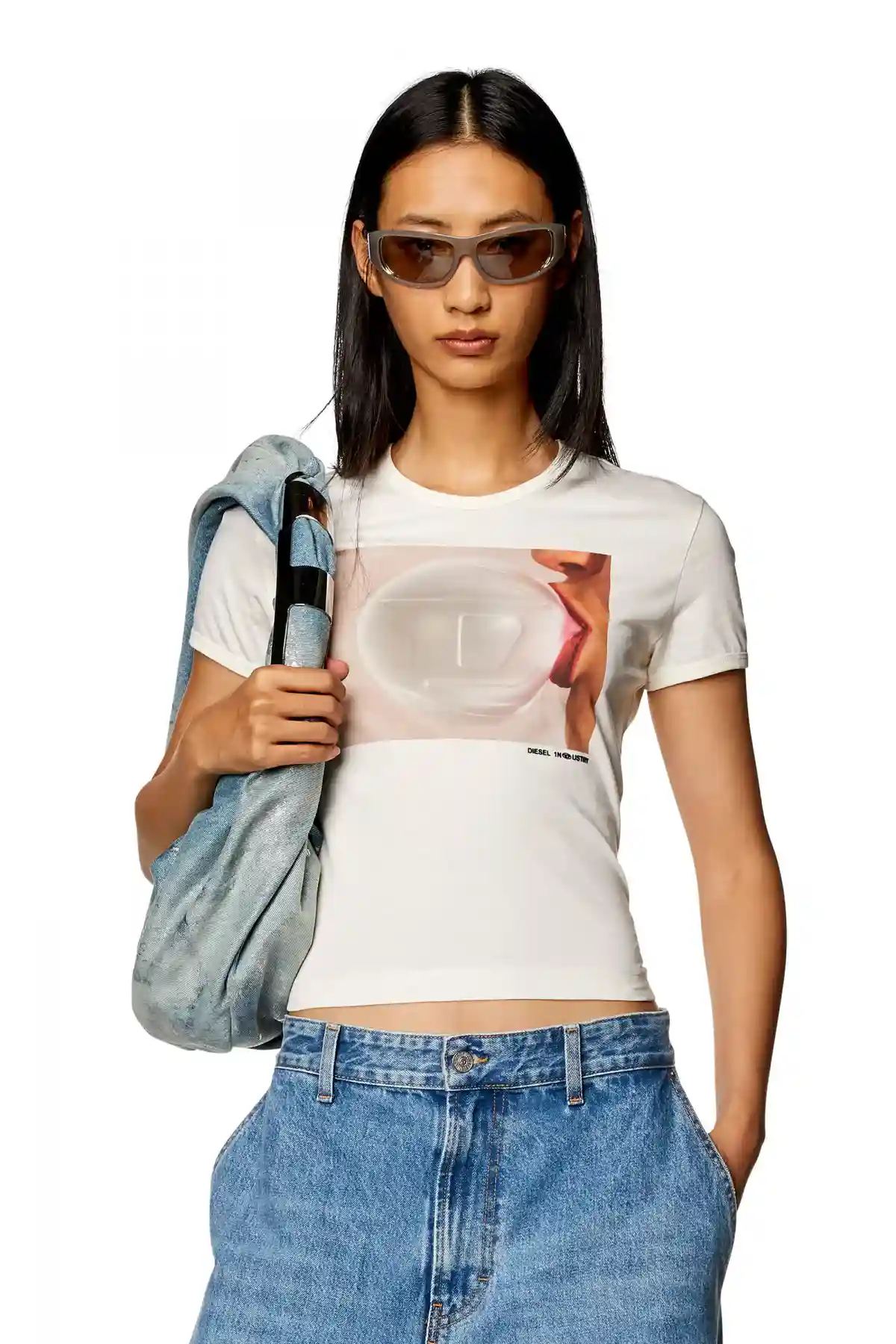 White T-shirt with Oval D bubblegum print