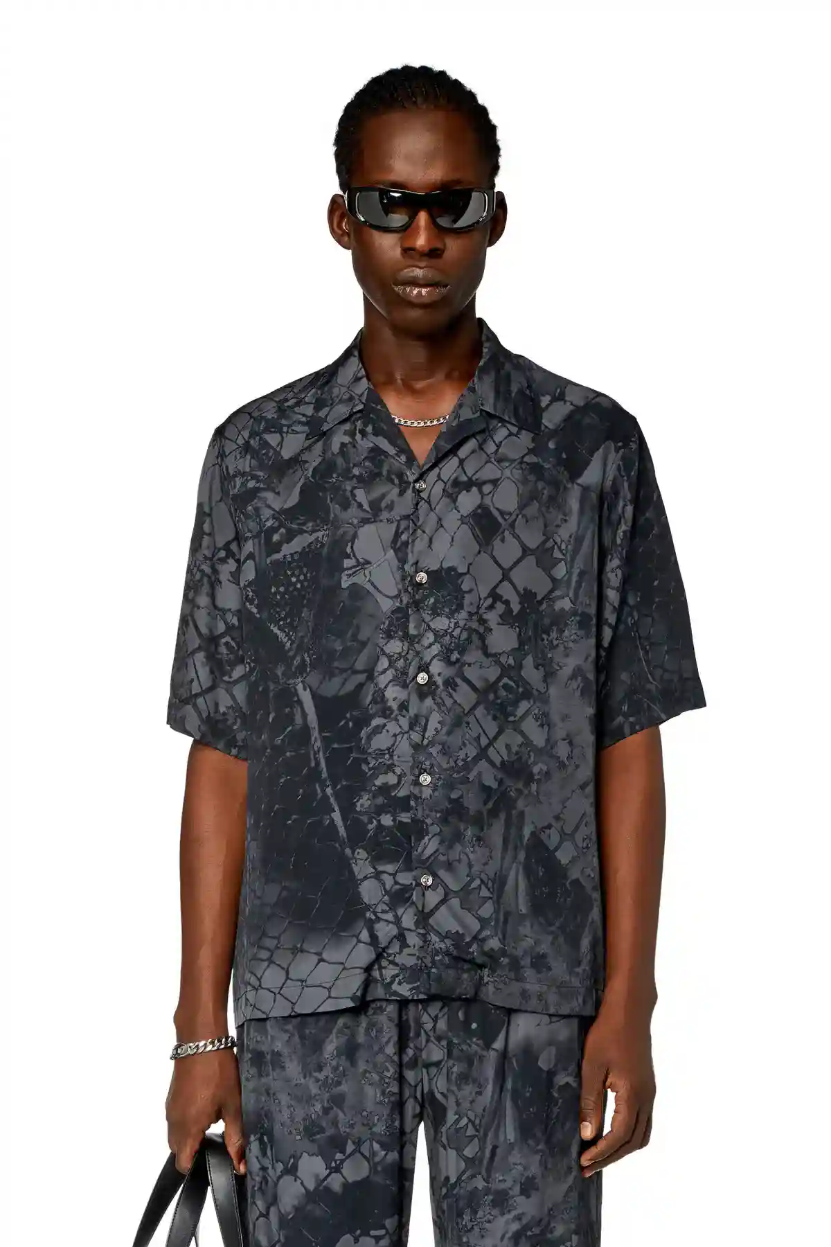 Black Bowling shirt with abstract print