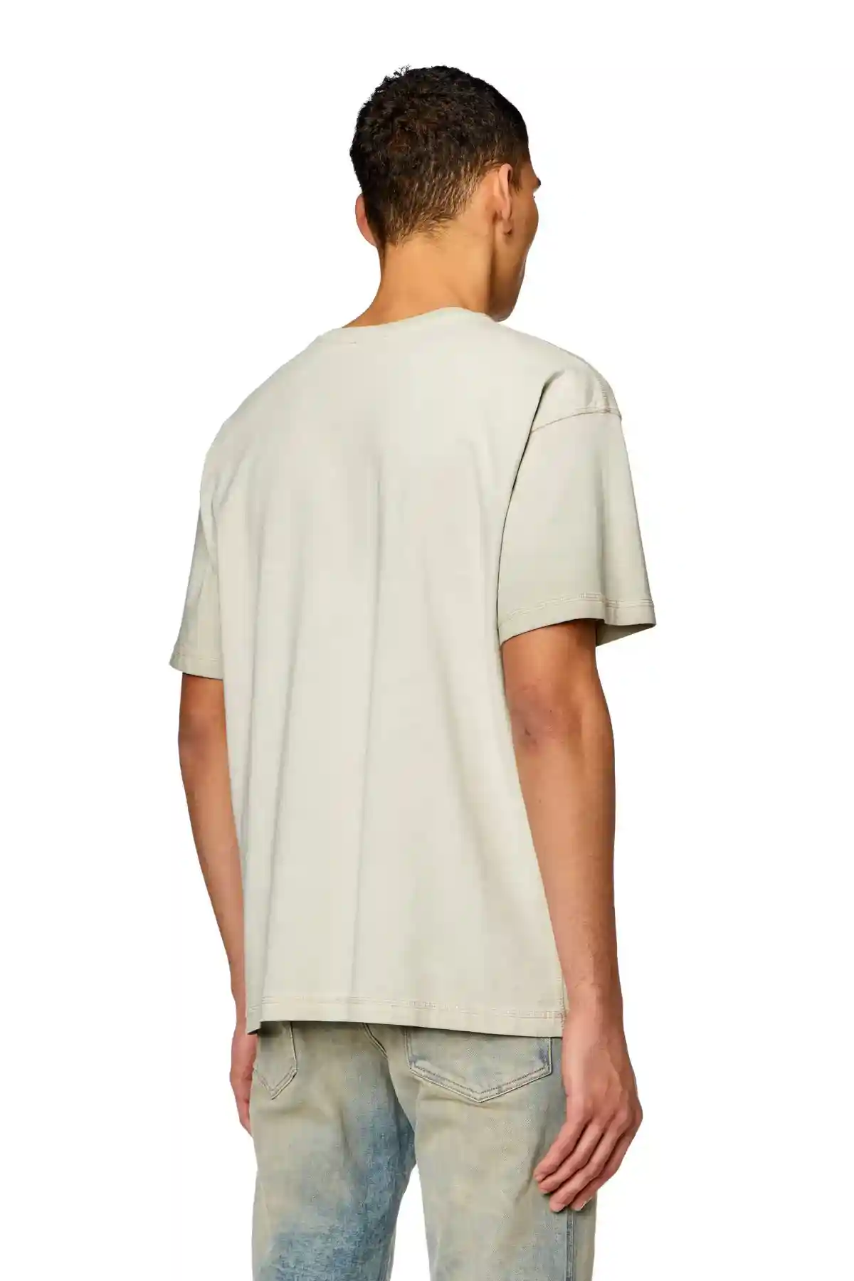 Beige T-shirt with heart print