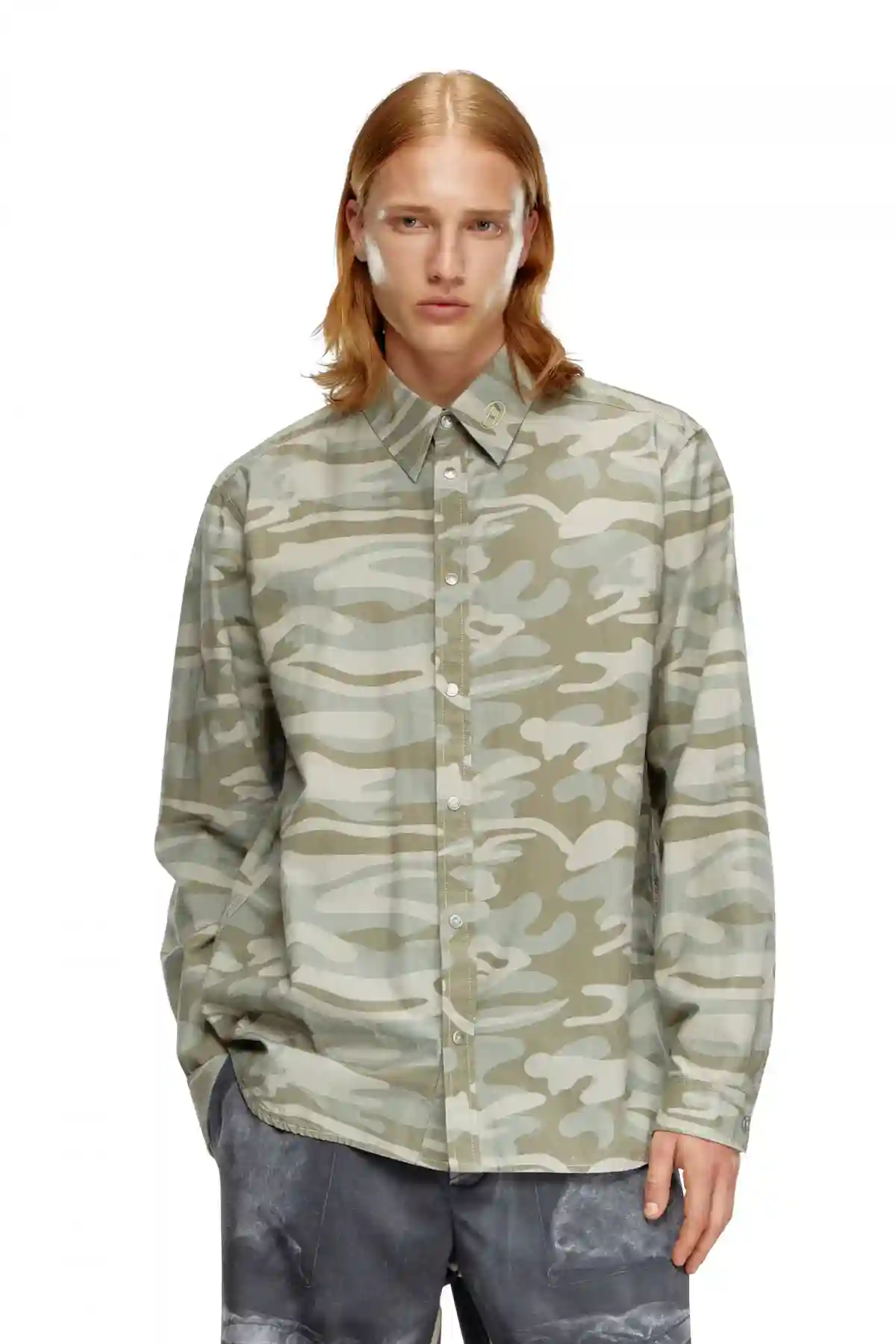 Green Poplin shirt with camo print