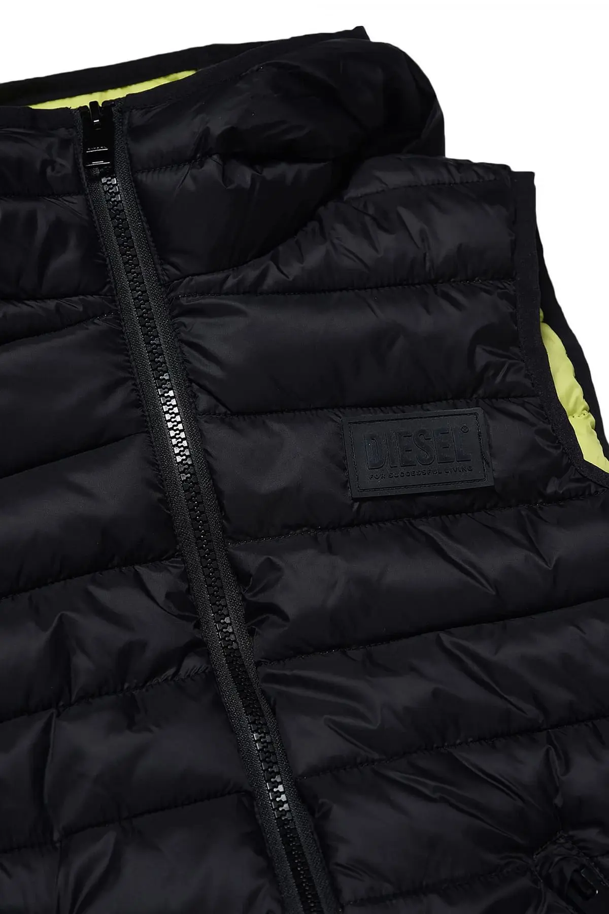 Black Vest in quilted nylon