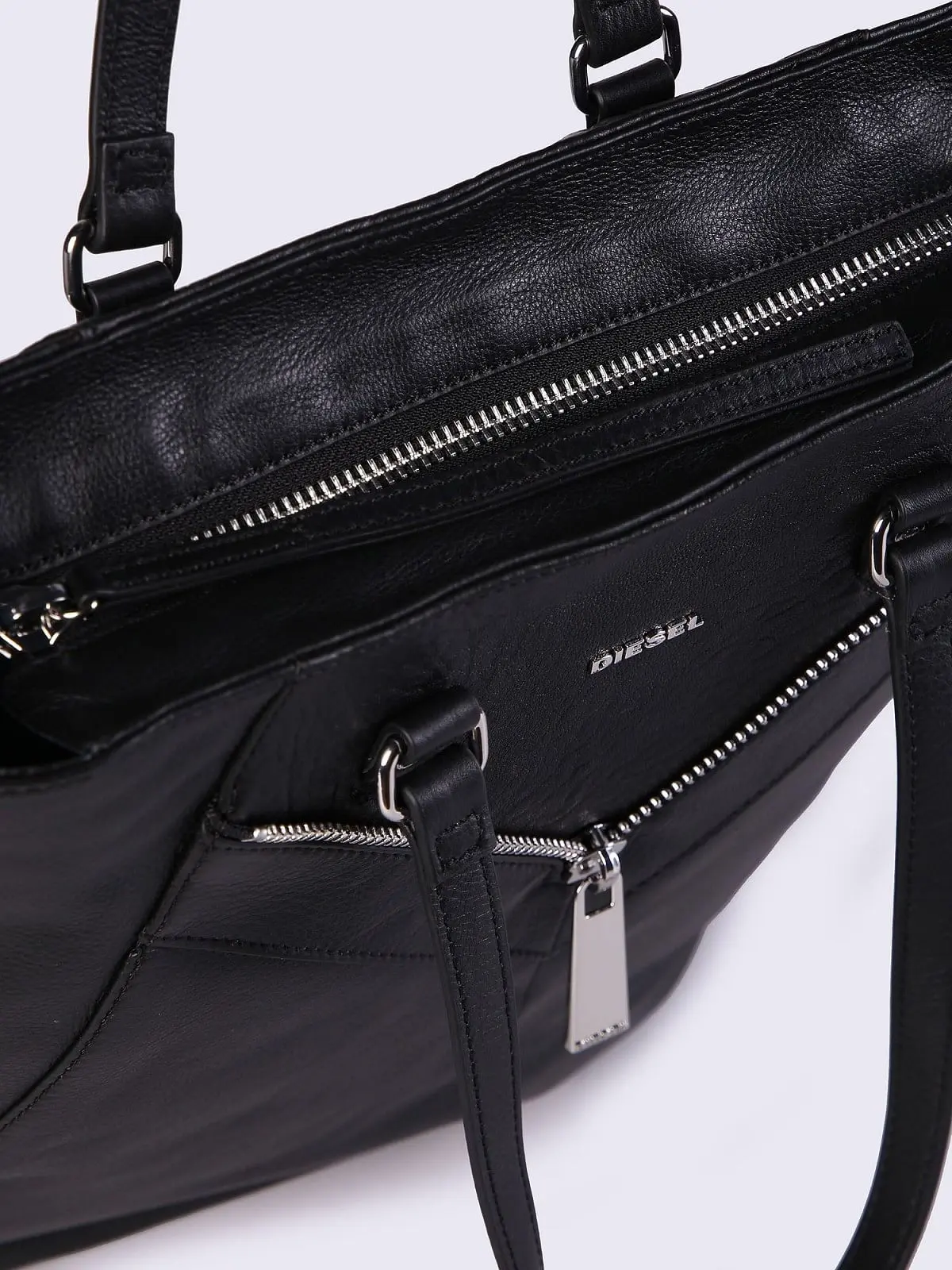 Black Le-Zipper Le-Eshtela-Bags