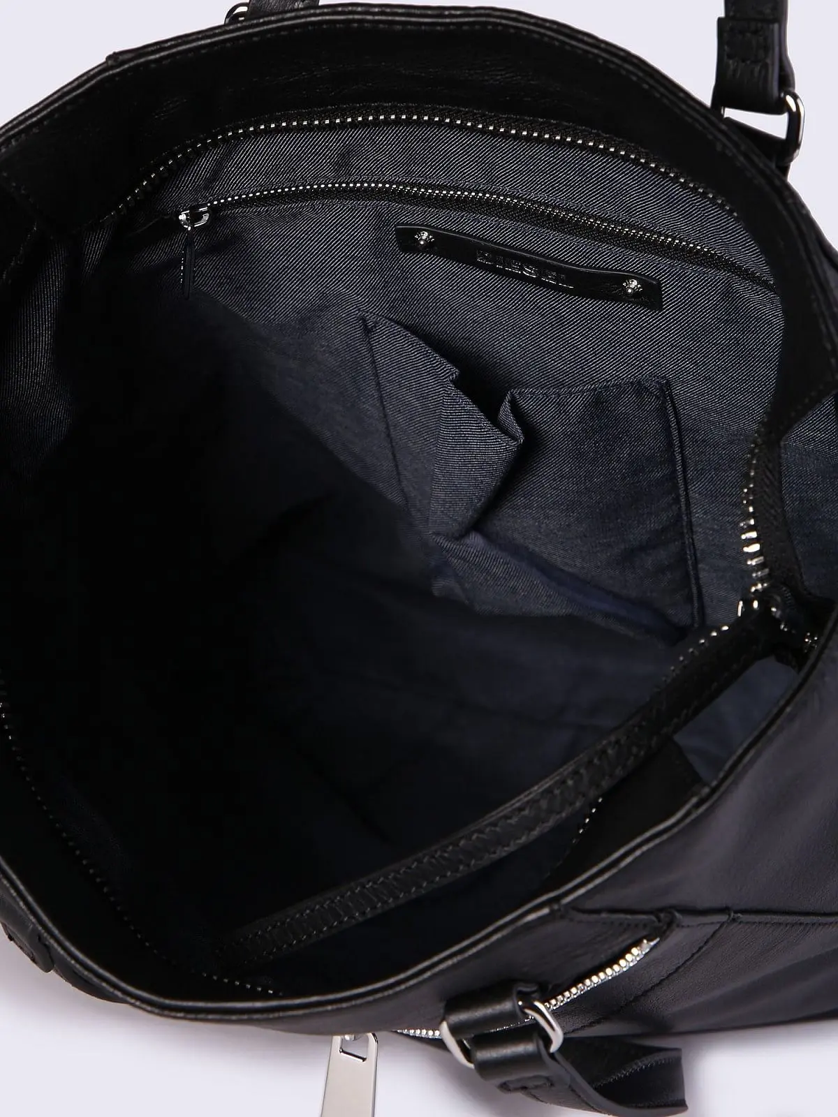 Black Le-Zipper Le-Eshtela-Bags