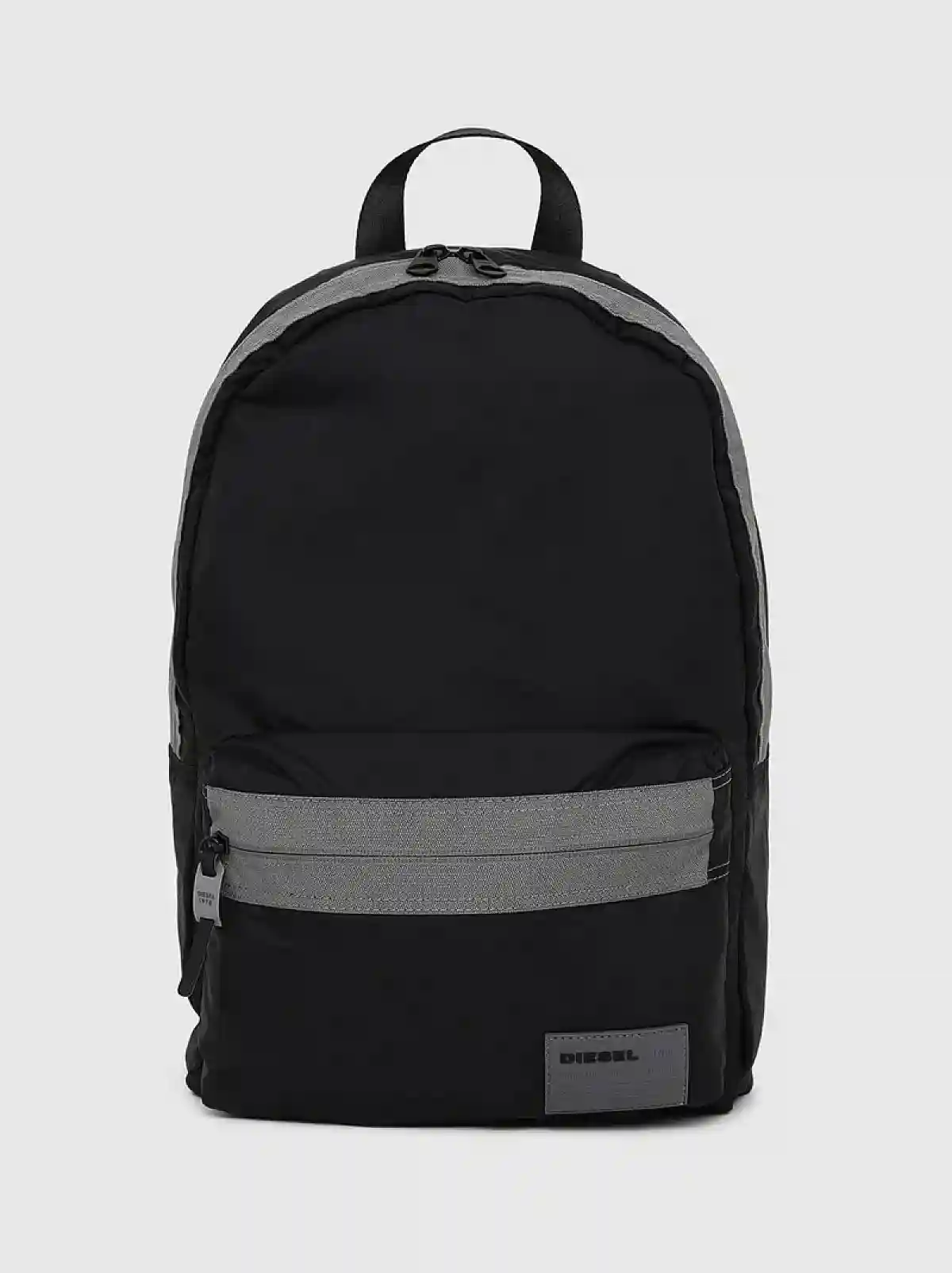 https://cdn.fynd.com/v2/falling-surf-7c8bb8/fyprod/wrkr/products/pictures/item/free/original/diesel/X06264PR230T8013/0/zmiDVWKhG5-410220880001_1.webp