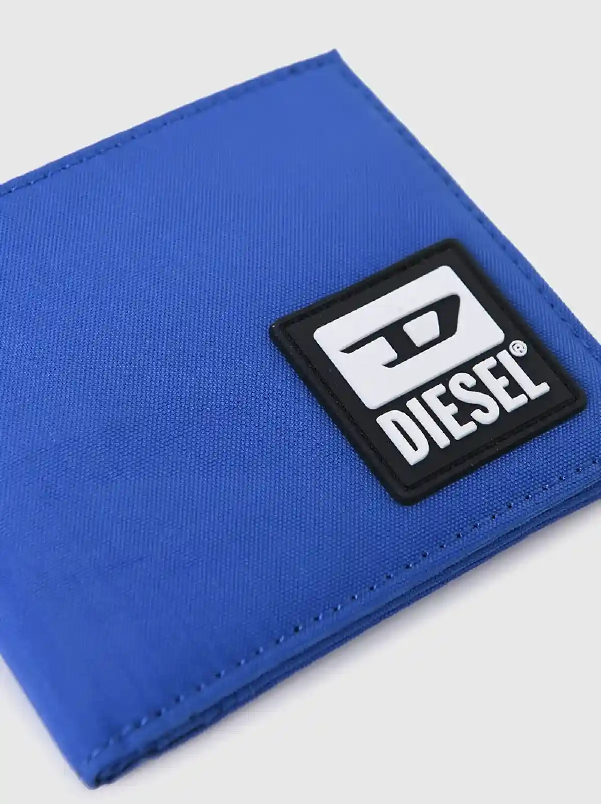 Blue Bi-fold wallet in washed nylon
