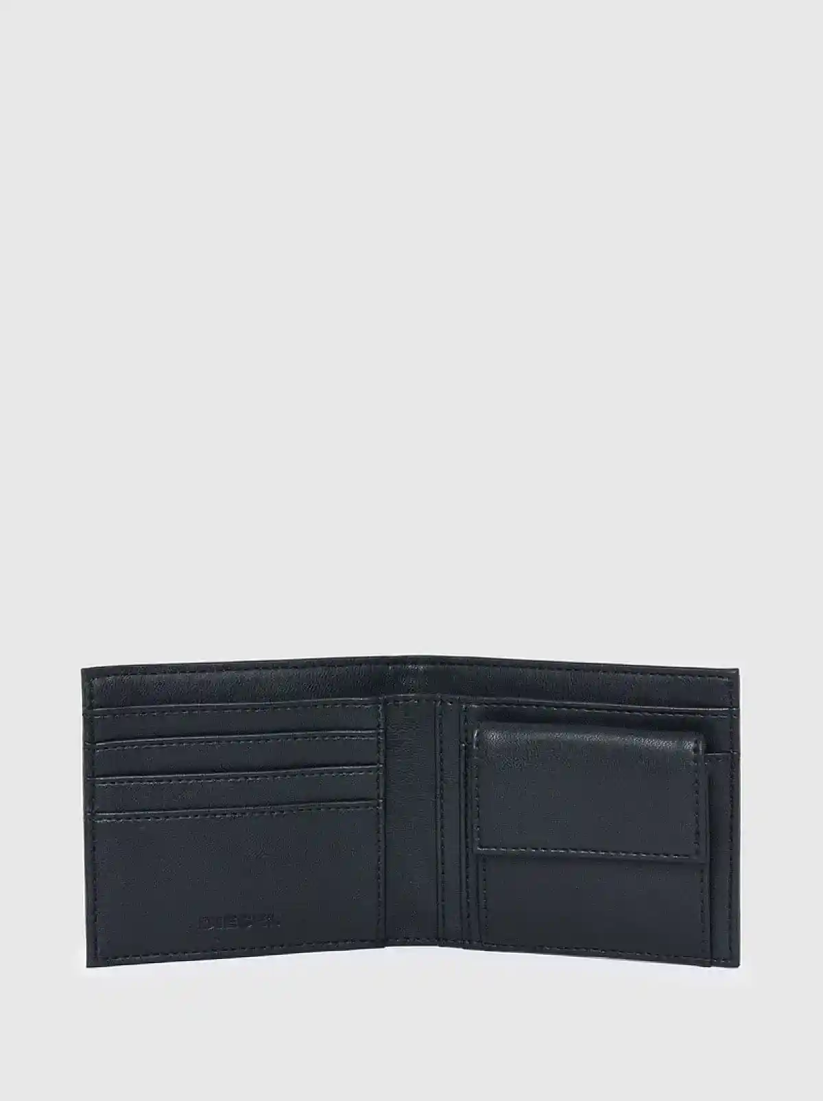 Black Bi-fold wallet in faux leather