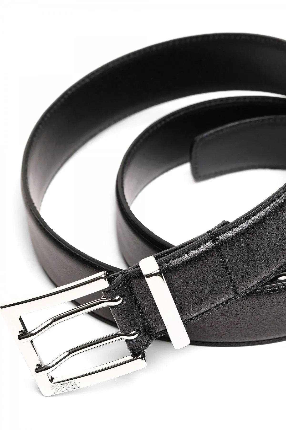 Black Padded leather belt with eyelets