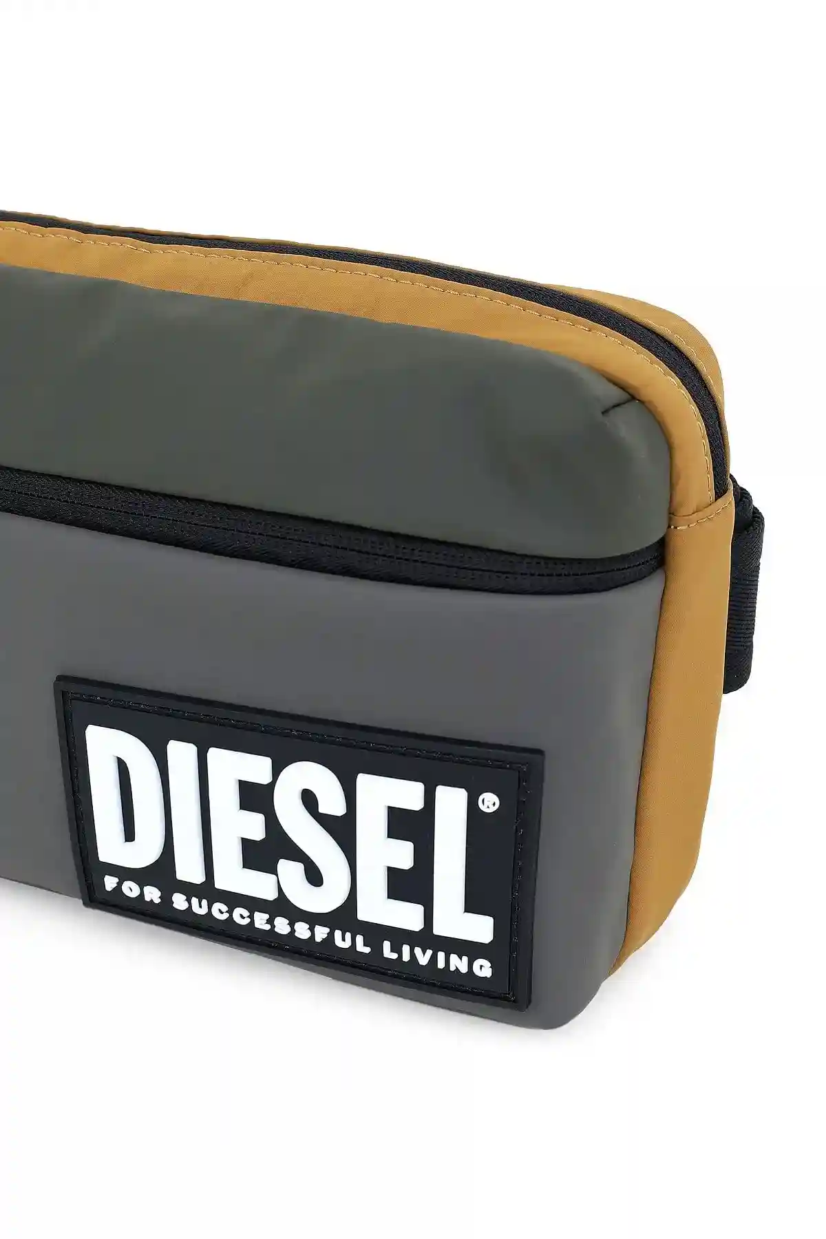 Green Belt bag in recycled and coated fabrics