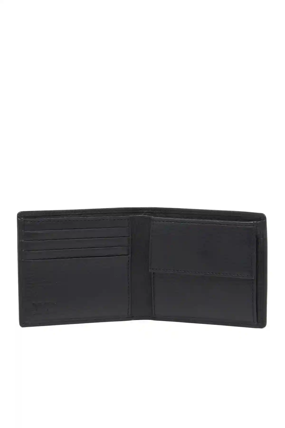 Black Bi-fold wallet in grainy leather
